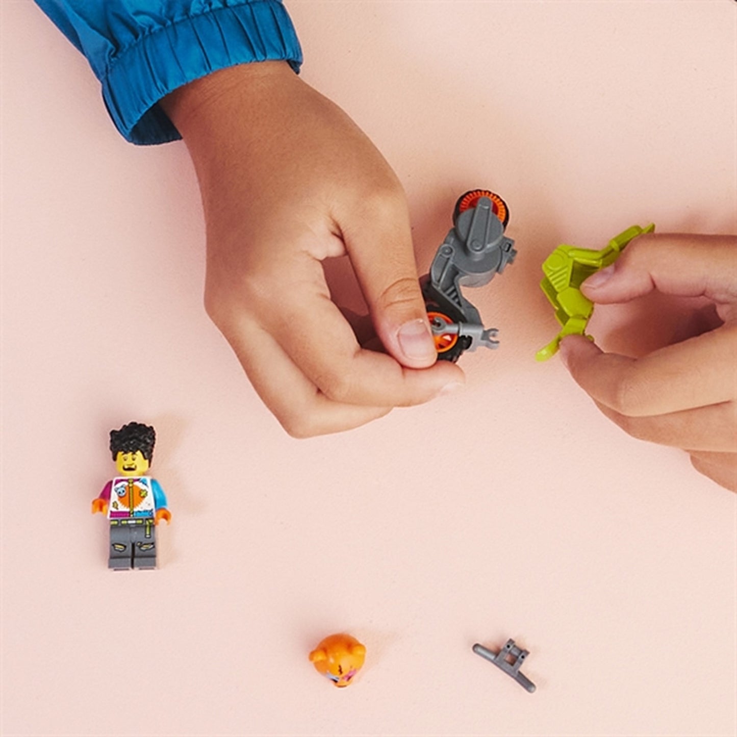 LEGO® City Bear Stunt Bike