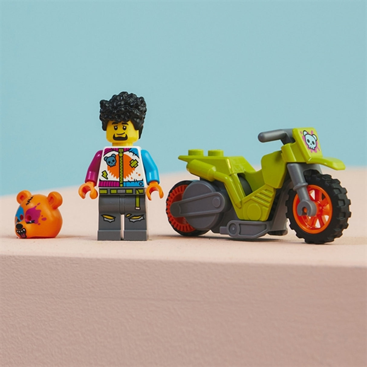 LEGO® City Bear Stunt Bike