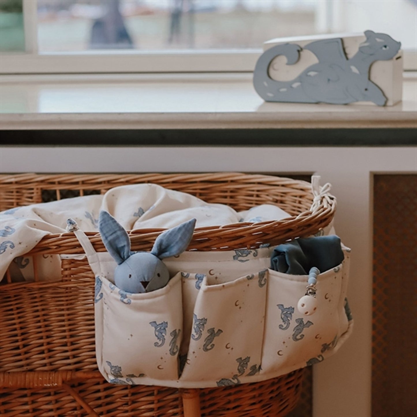 That's Mine Bed Pocket Louis Luna Dragons