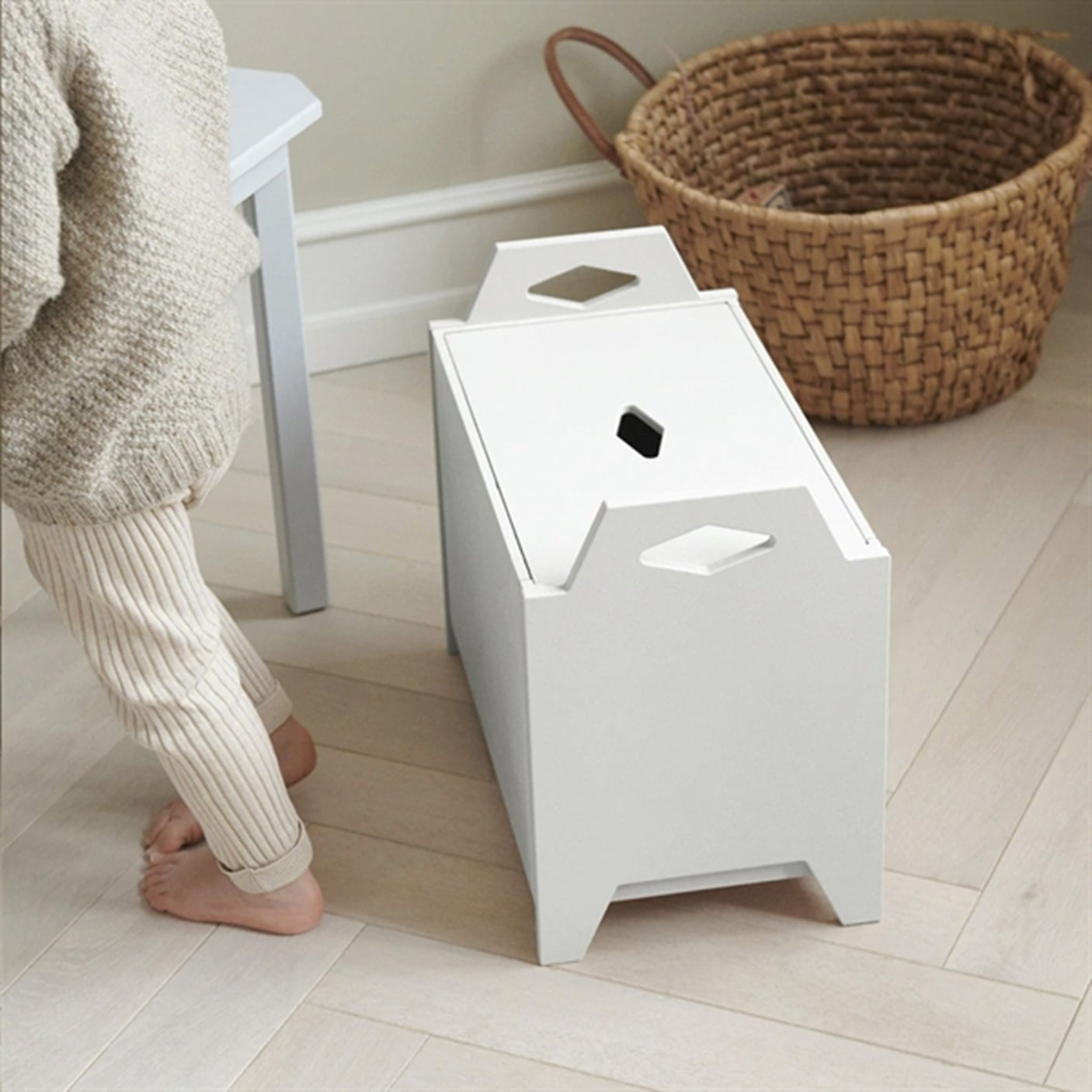 Cam Cam Copenhagen Luca Toy Storage White 3