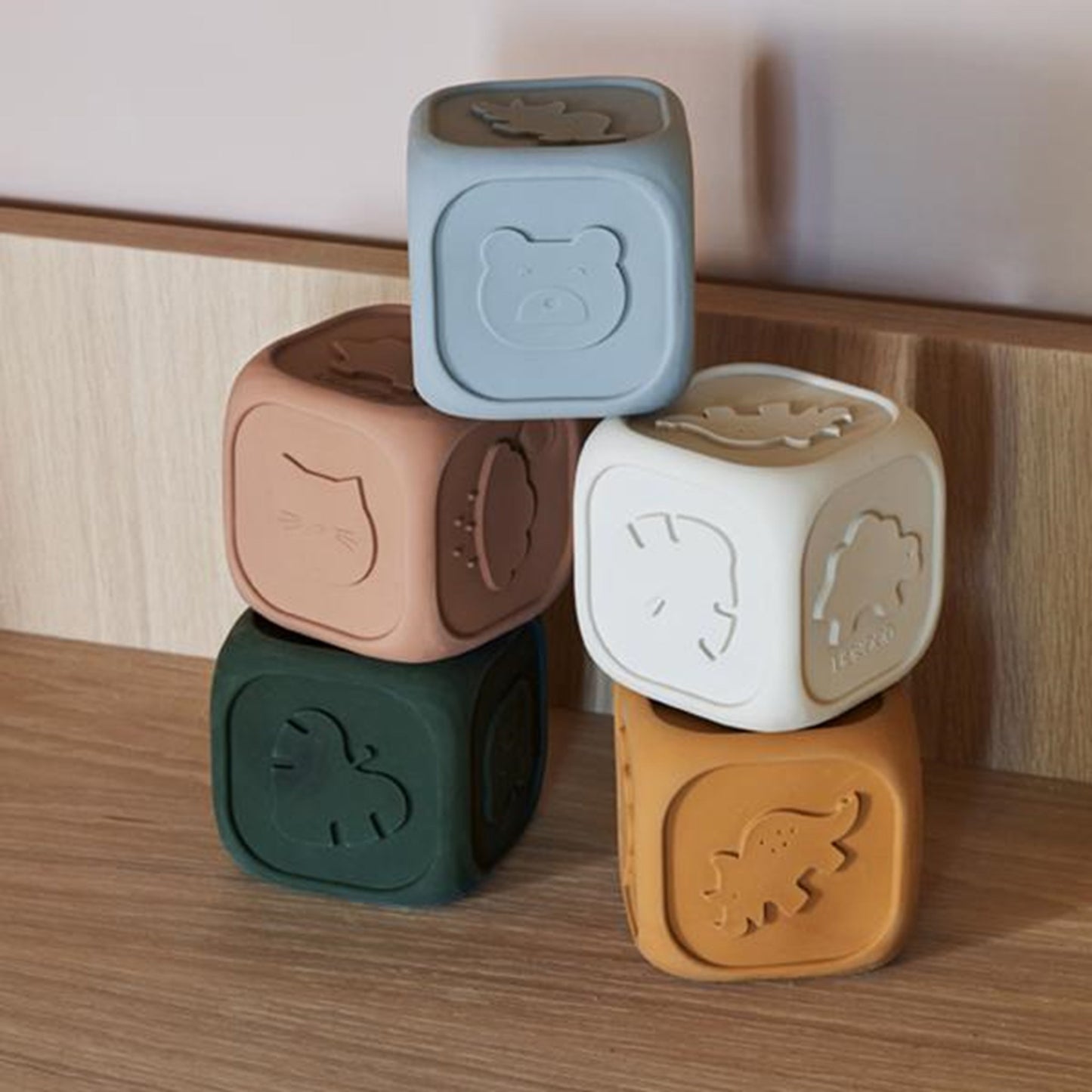 Liewood Andrew Dice Mustard 3