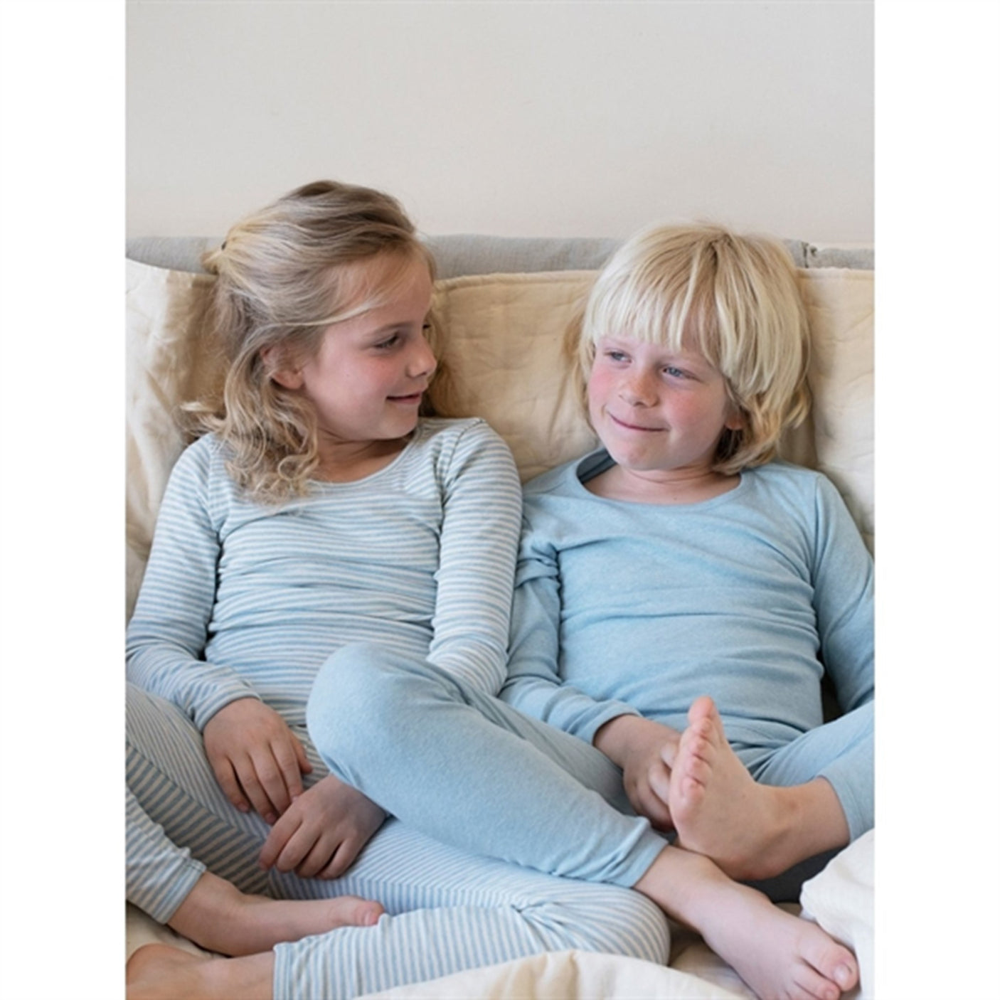 Serendipity Aqua/Ecru Stripe Leggings