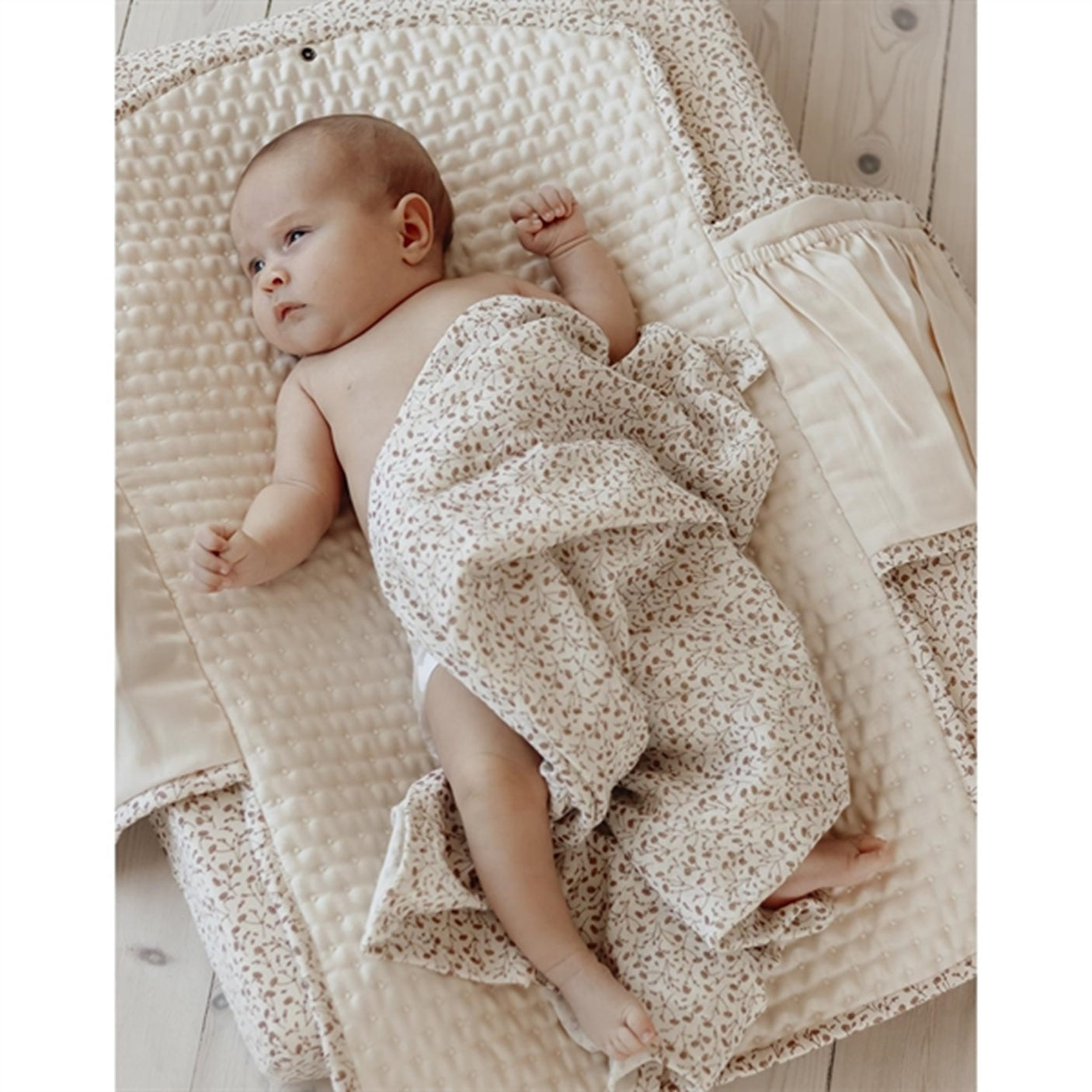 That's Mine Muslin Swaddle Flower Field