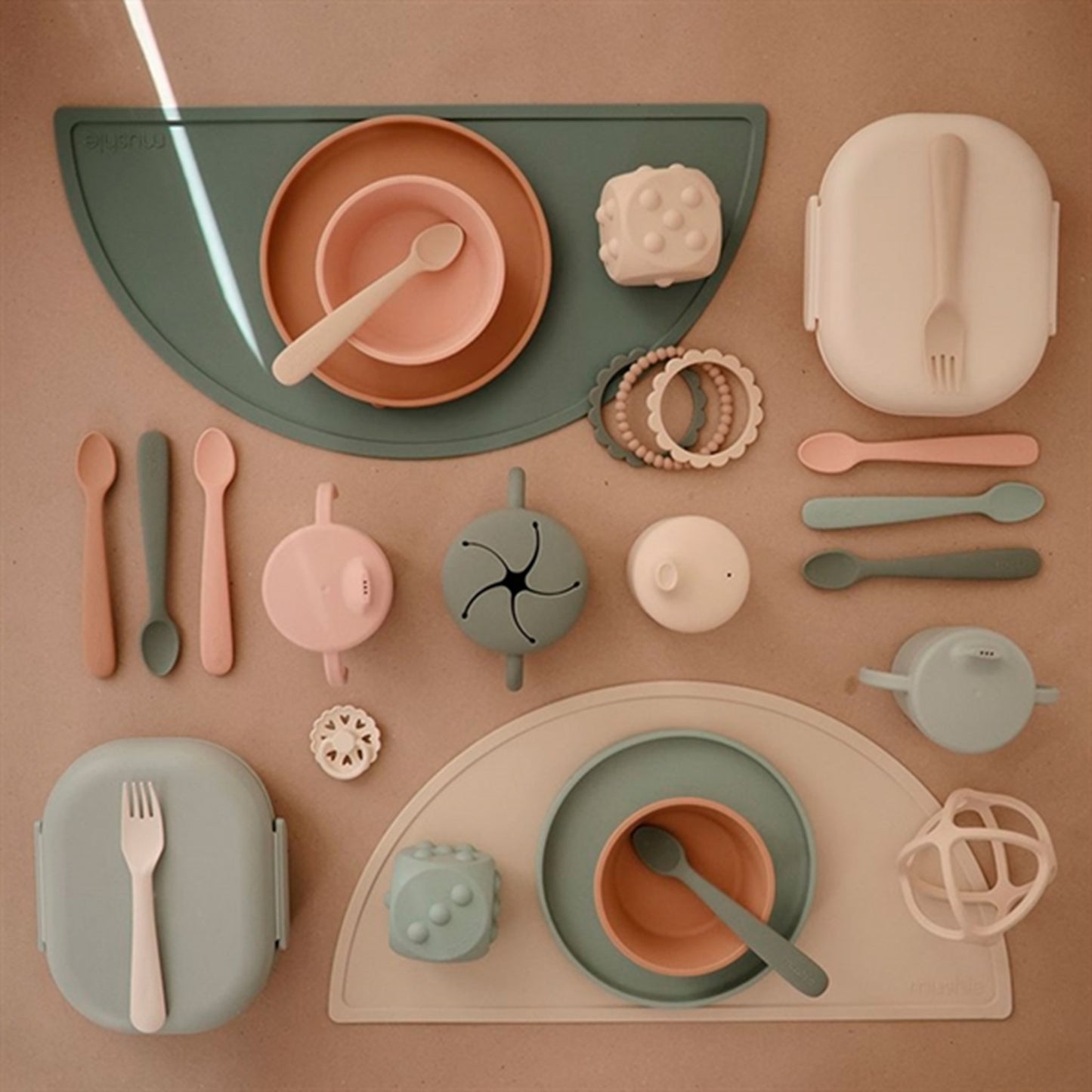 Mushie Lunchbox Ivory