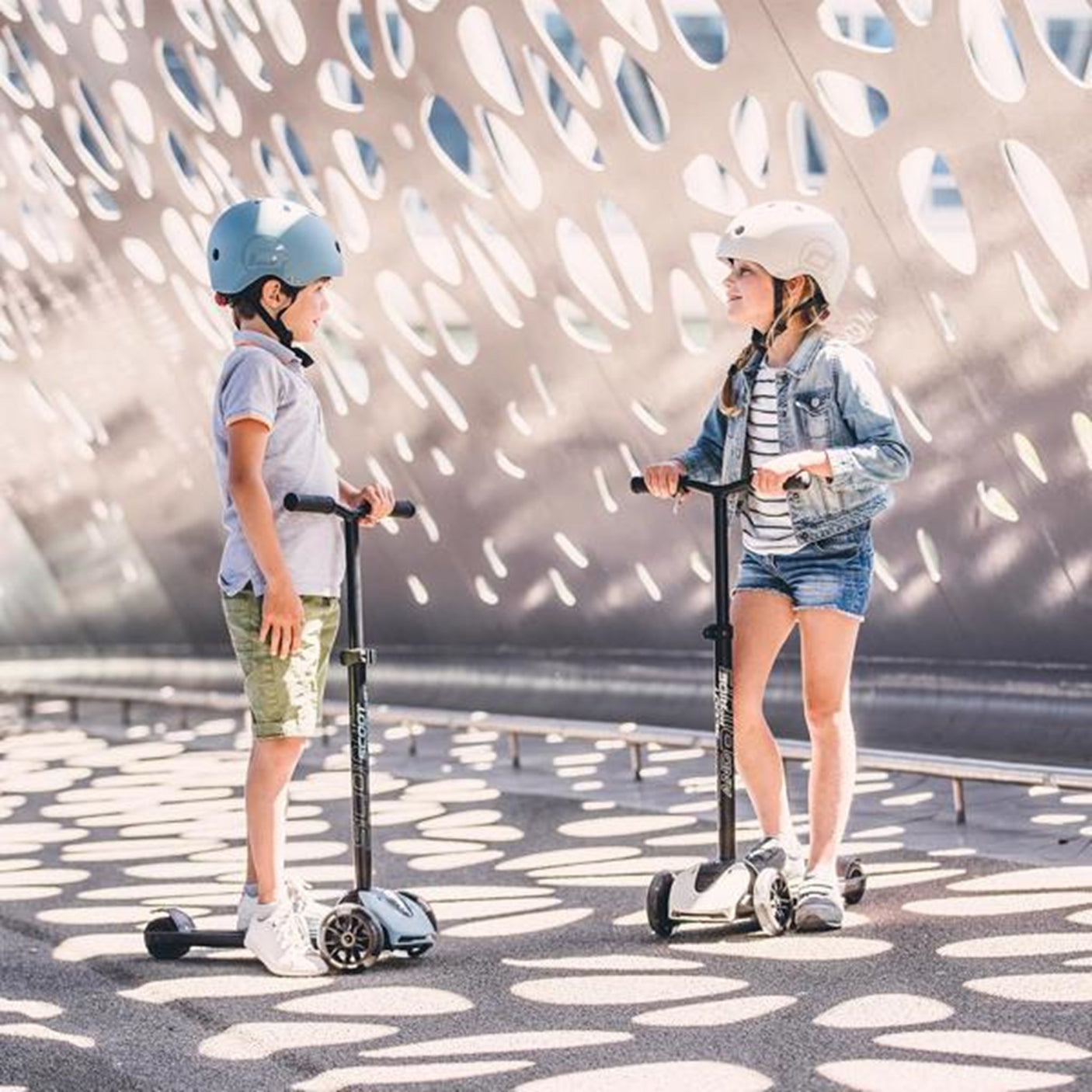 Scoot and Ride Highway Kick 5 Led Ash