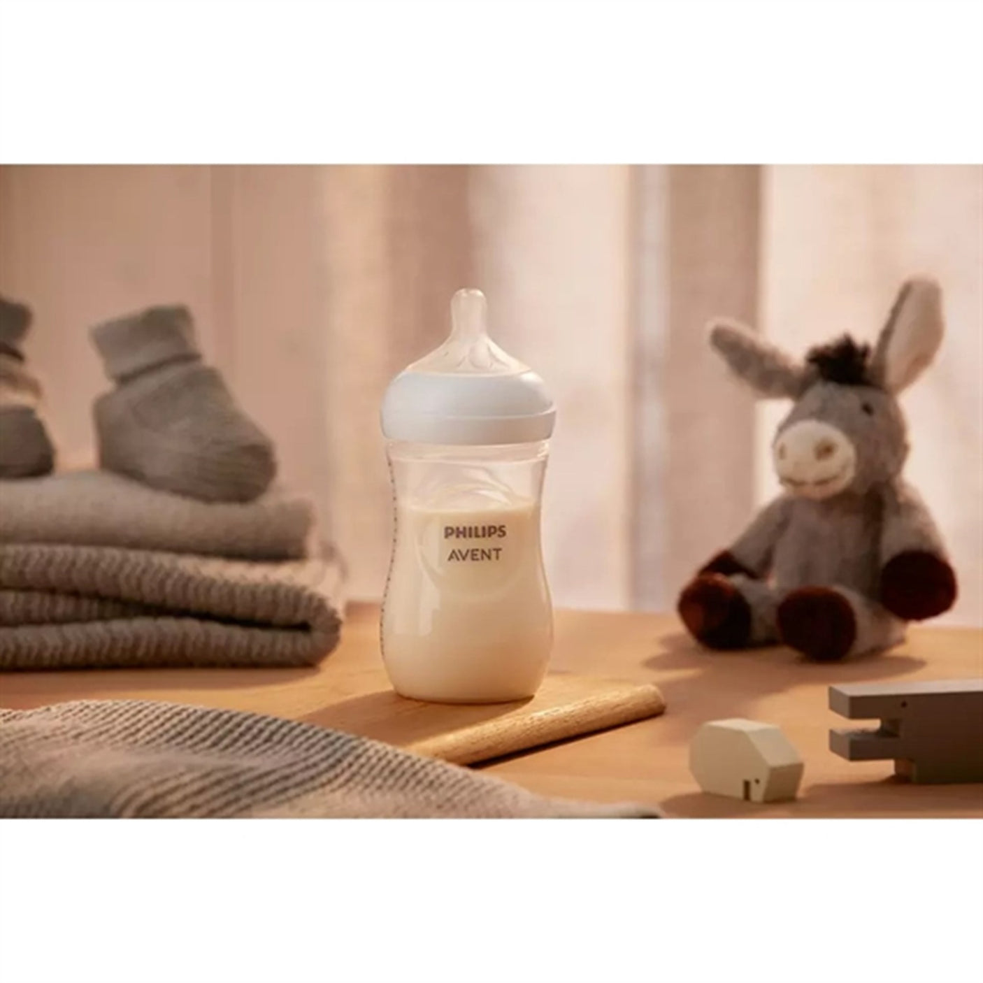 Philips Avent Natural Baby Bottle Response 260 ml