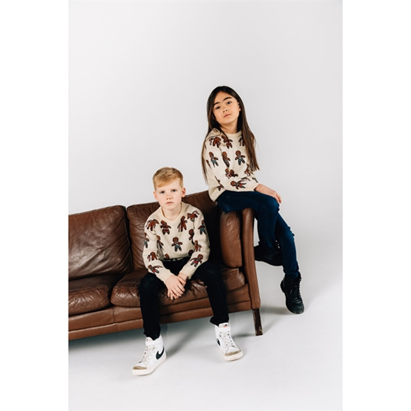 The New White Swan Ginger Aop Holiday Jacquard Knit