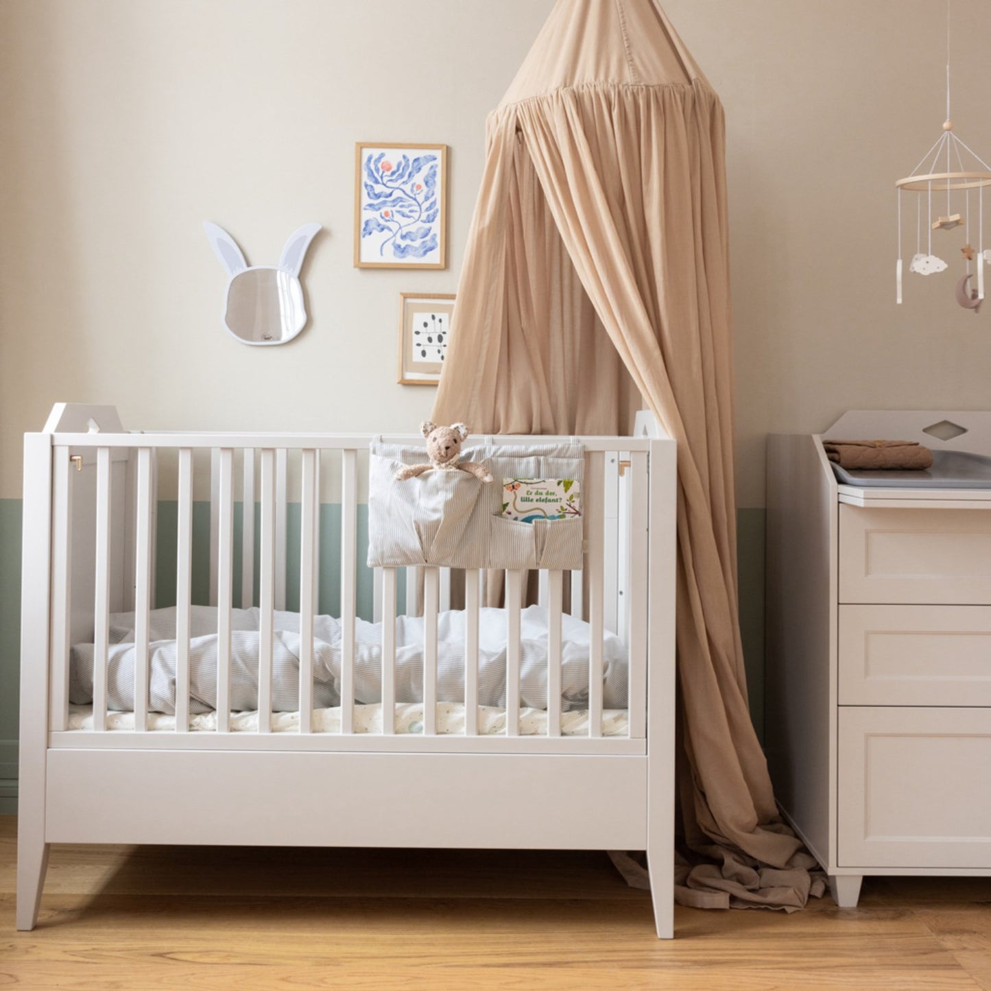 Cam Cam Copenhagen Luca Baby Bed White