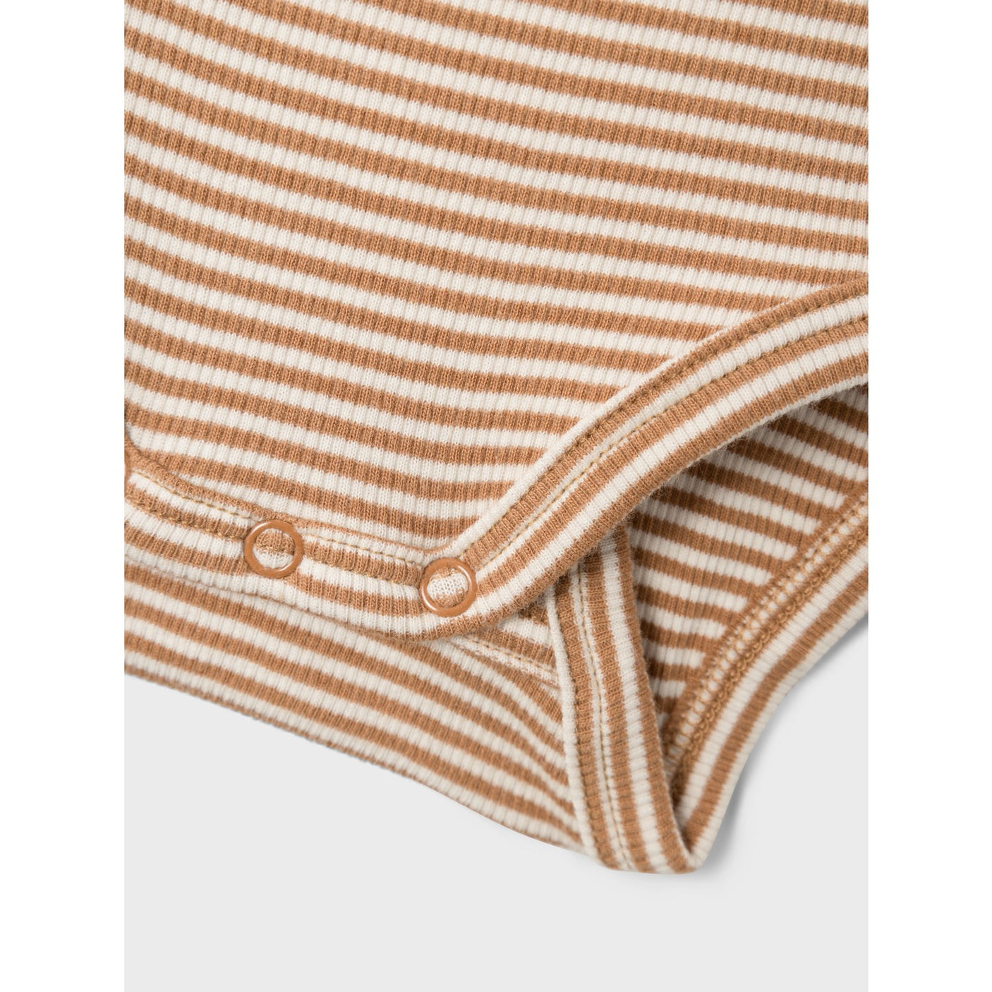 Name It Almond Berro Body