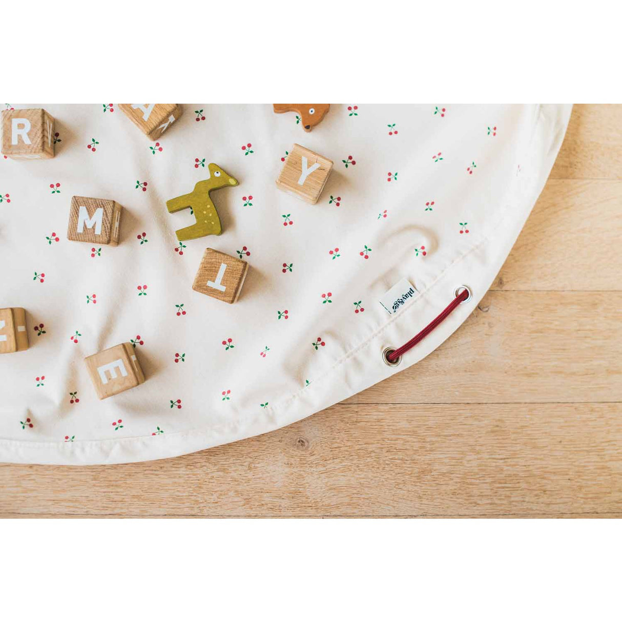 Play&Go Cherry Cherry 2-in-1 Playmat