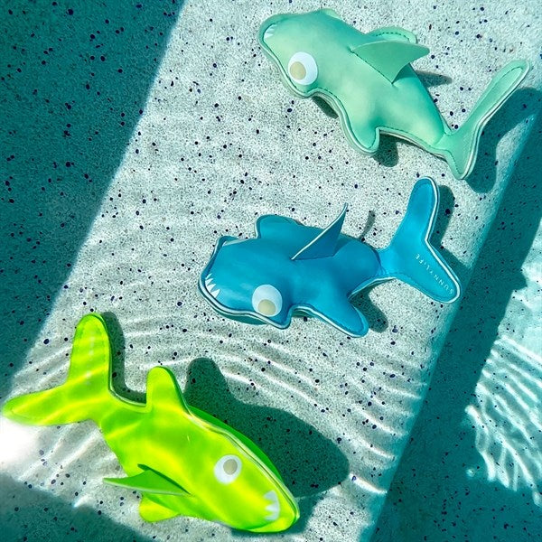 SunnyLife Dive Buddies Salty the Shark Aqua Neon Yellow