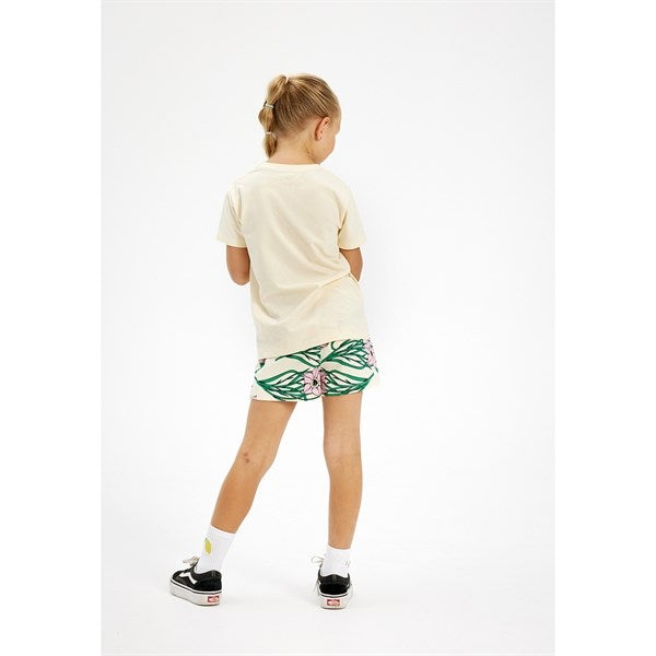 The New White Swan Campanula Flower AOP Kylie Shorts