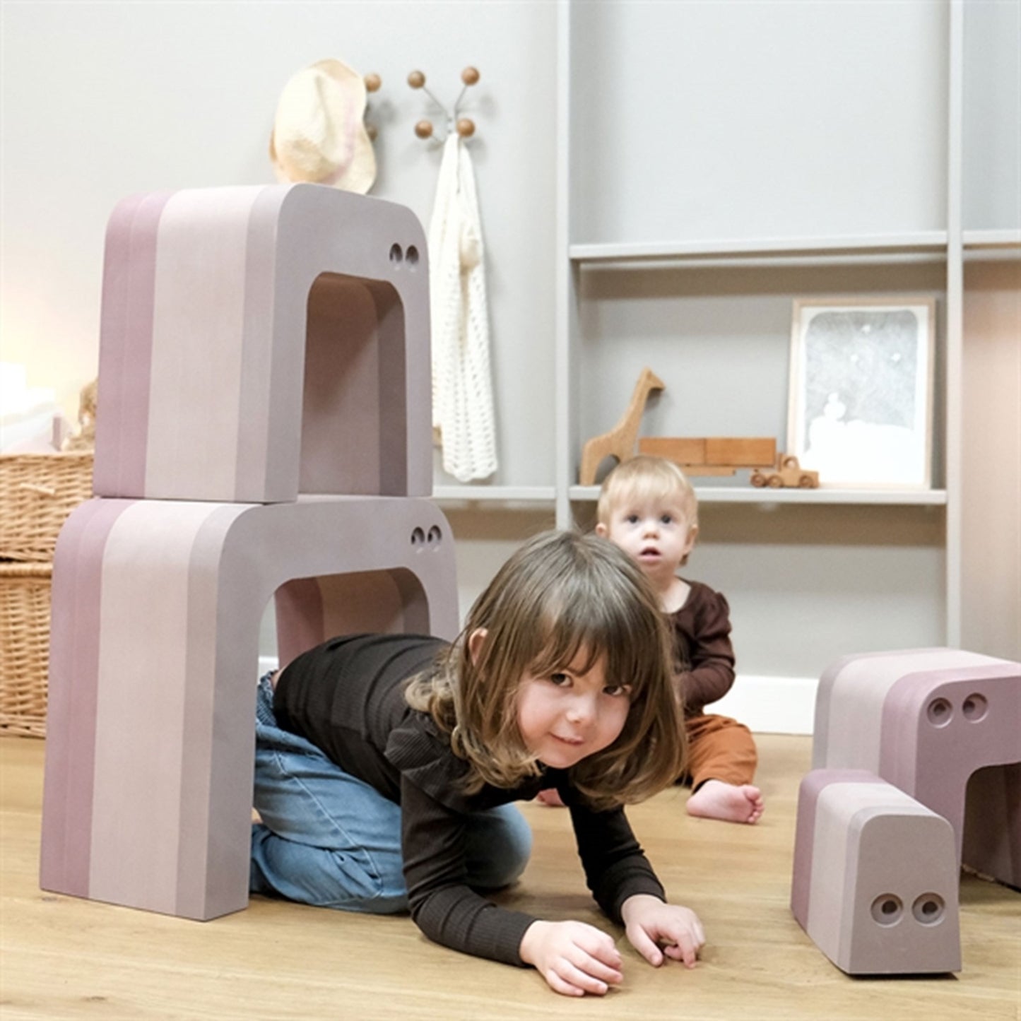 bObles Anteater Vintage Rose