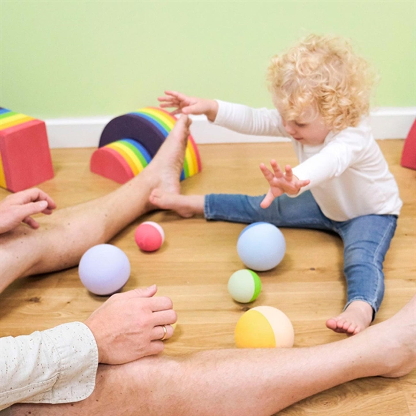 bObles Pride 2021 Foamball set Rainbow Pastel 2