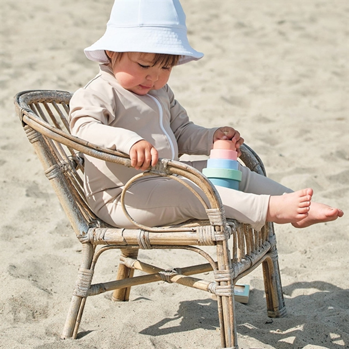 Petit Crabe Latte Lou Onesie with Zipper