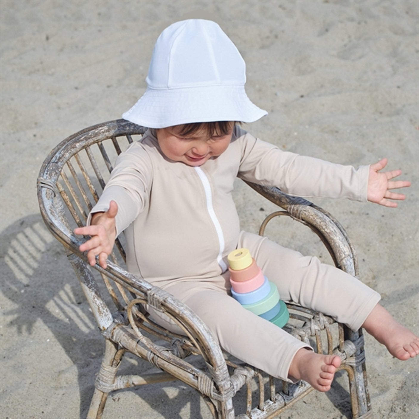 Petit Crabe Latte Lou Onesie with Zipper