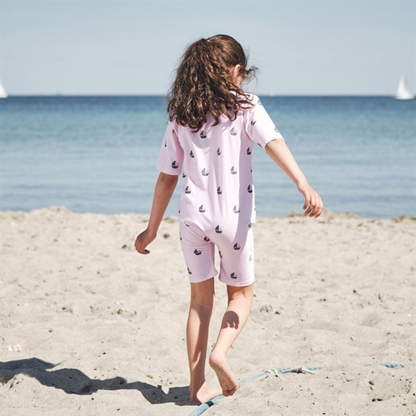 Petit Crabe Rose Boat Natsu Onesie with Zipper