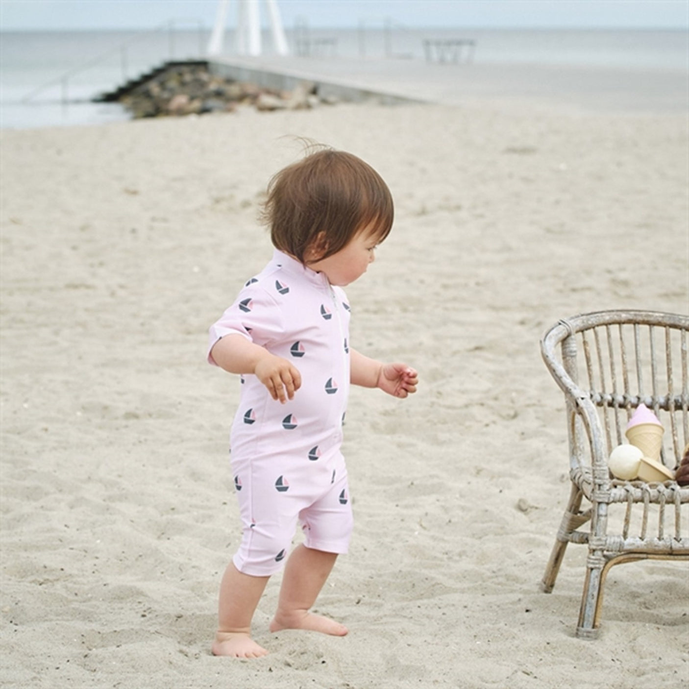 Petit Crabe Rose Boat Natsu Onesie with Zipper