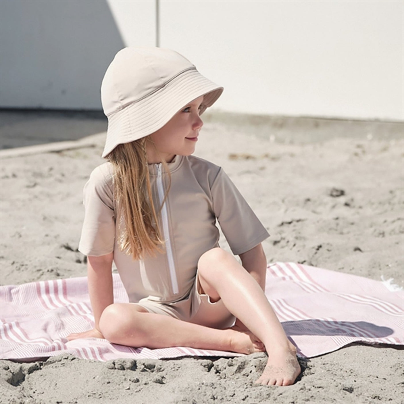 Petit Crabe Latte Noe Onesie with Zipper