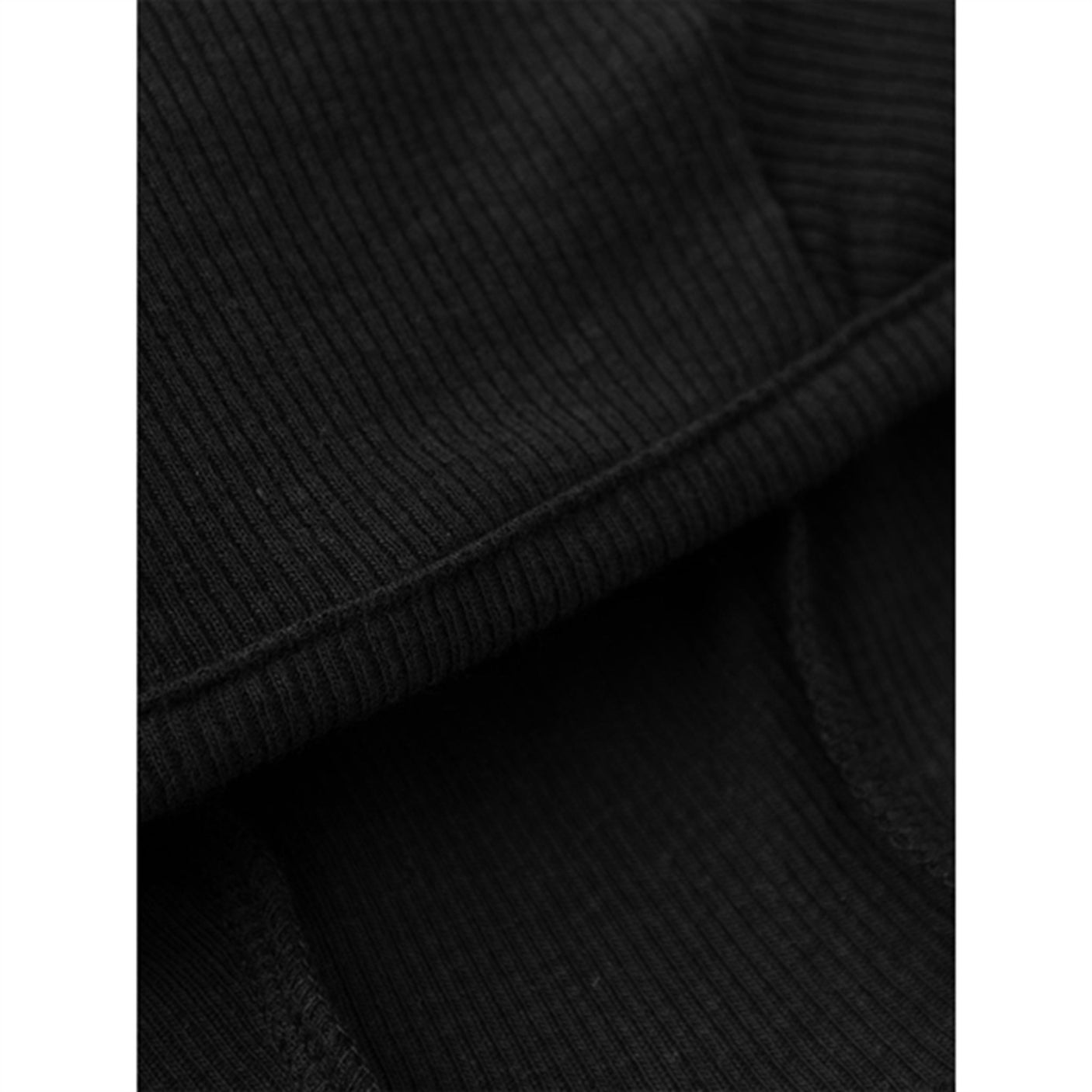 Name it Dark Sapphire Fang Baby Hat