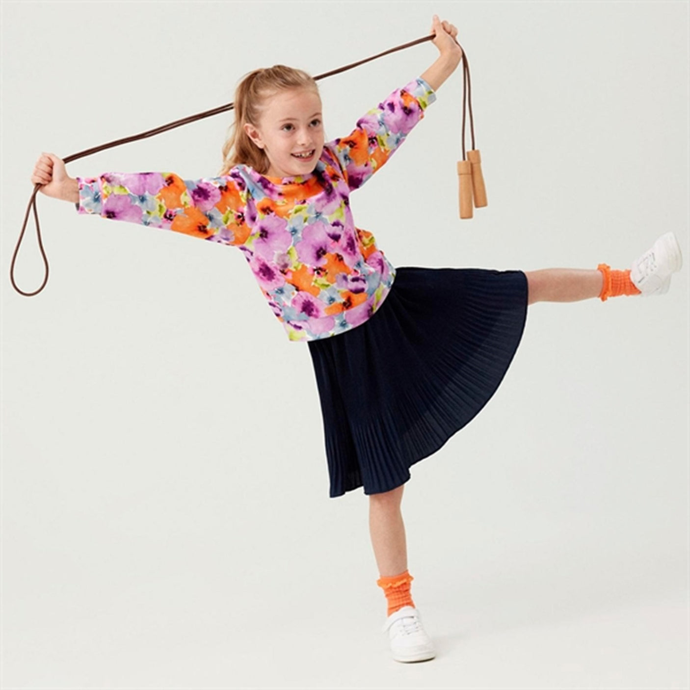 Name it Violet Tulle Lalea Loose Sweatshirt