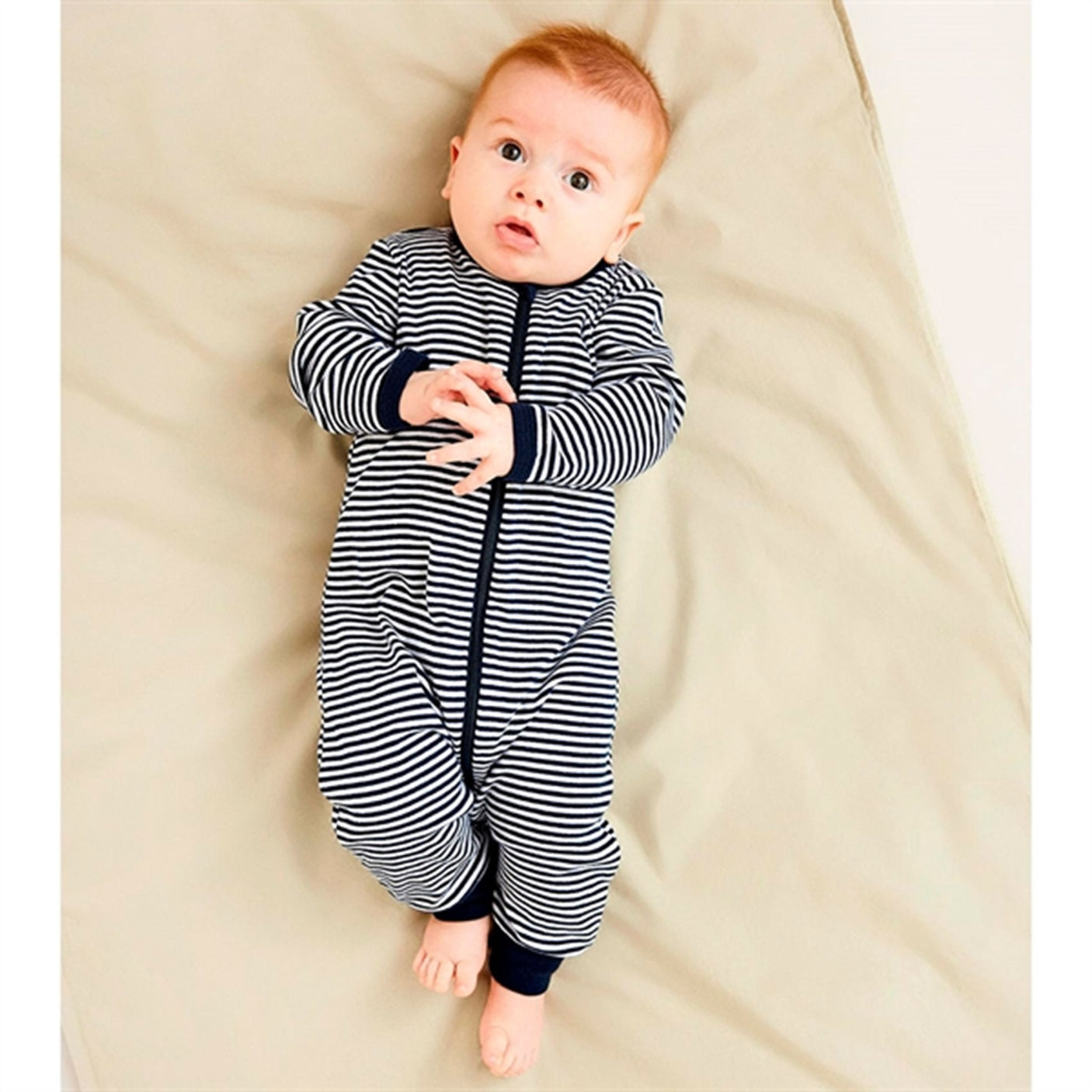 Name it Dark Sapphire Core Nightsuit with Zipper Noos