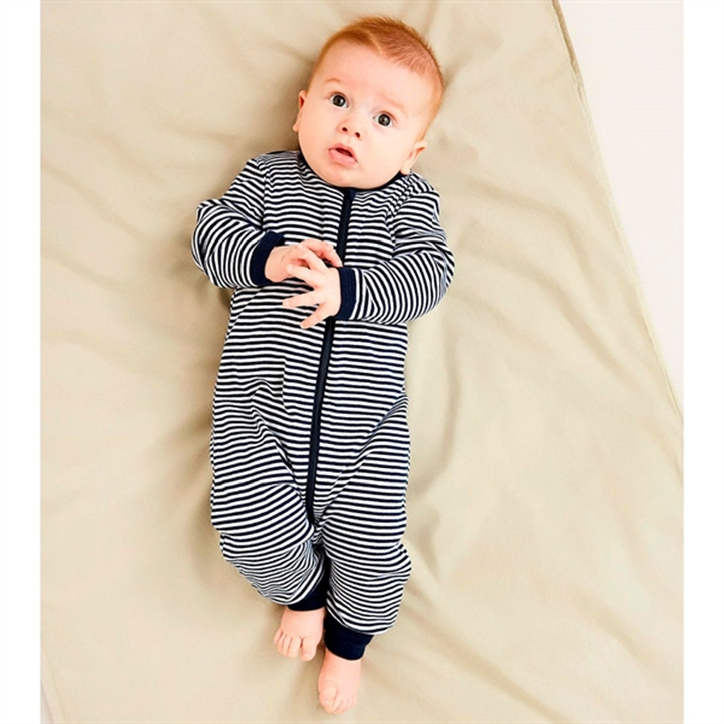 Name it Dark Sapphire Core Nightsuit with Zipper Noos