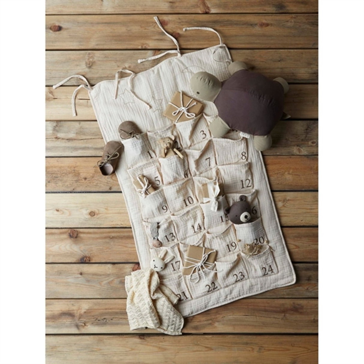 Lil'Atelier Wood Ash Roko Christmas Calendar