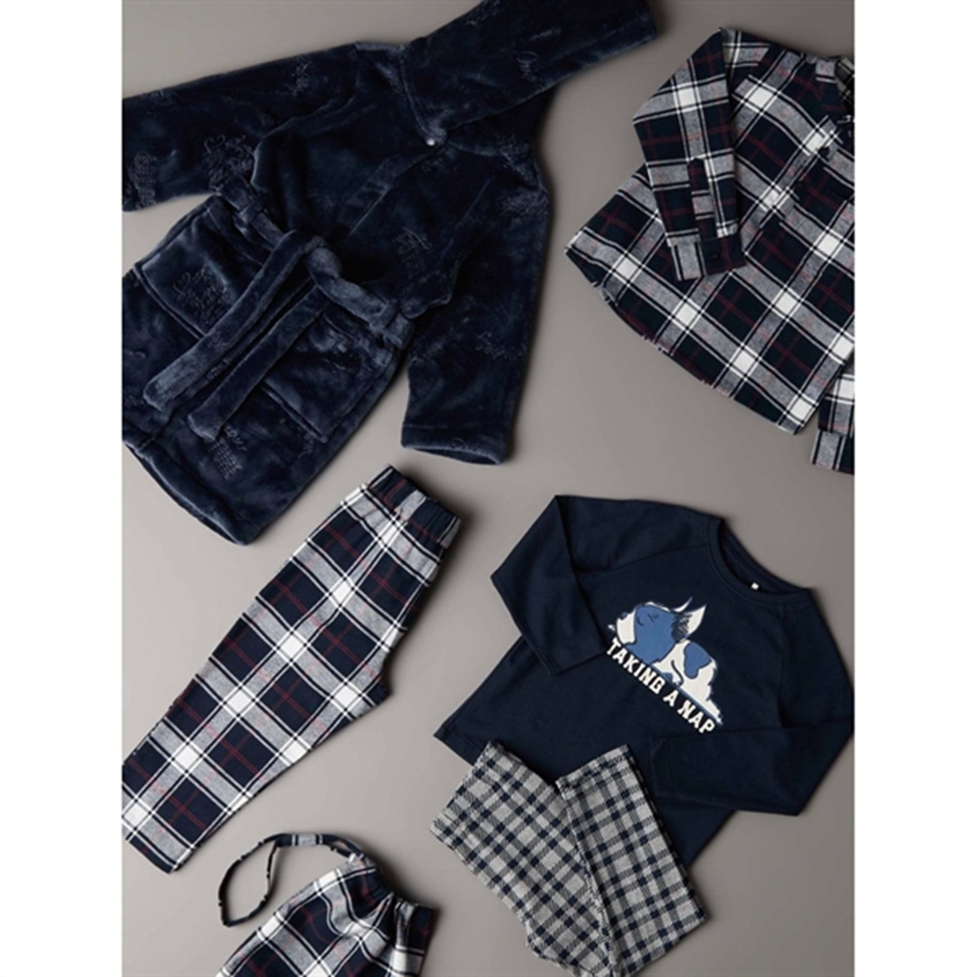 Name it Dark Sapphire Raibe Morning Robe