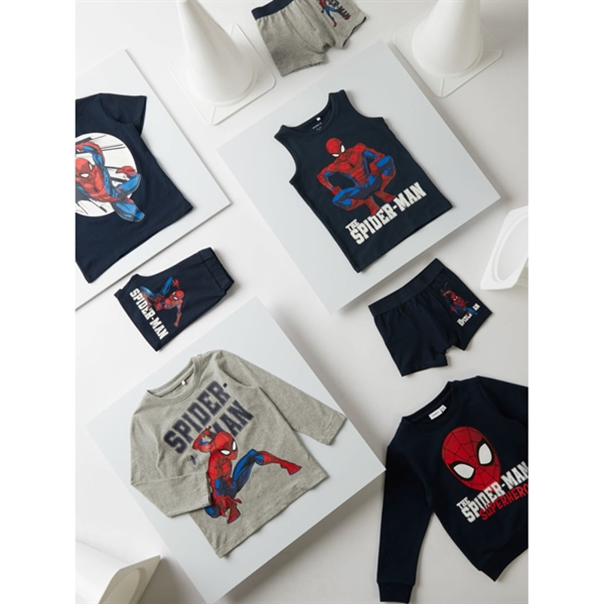 Name it Dark Sapphire Nihil Spiderman Tank Top
