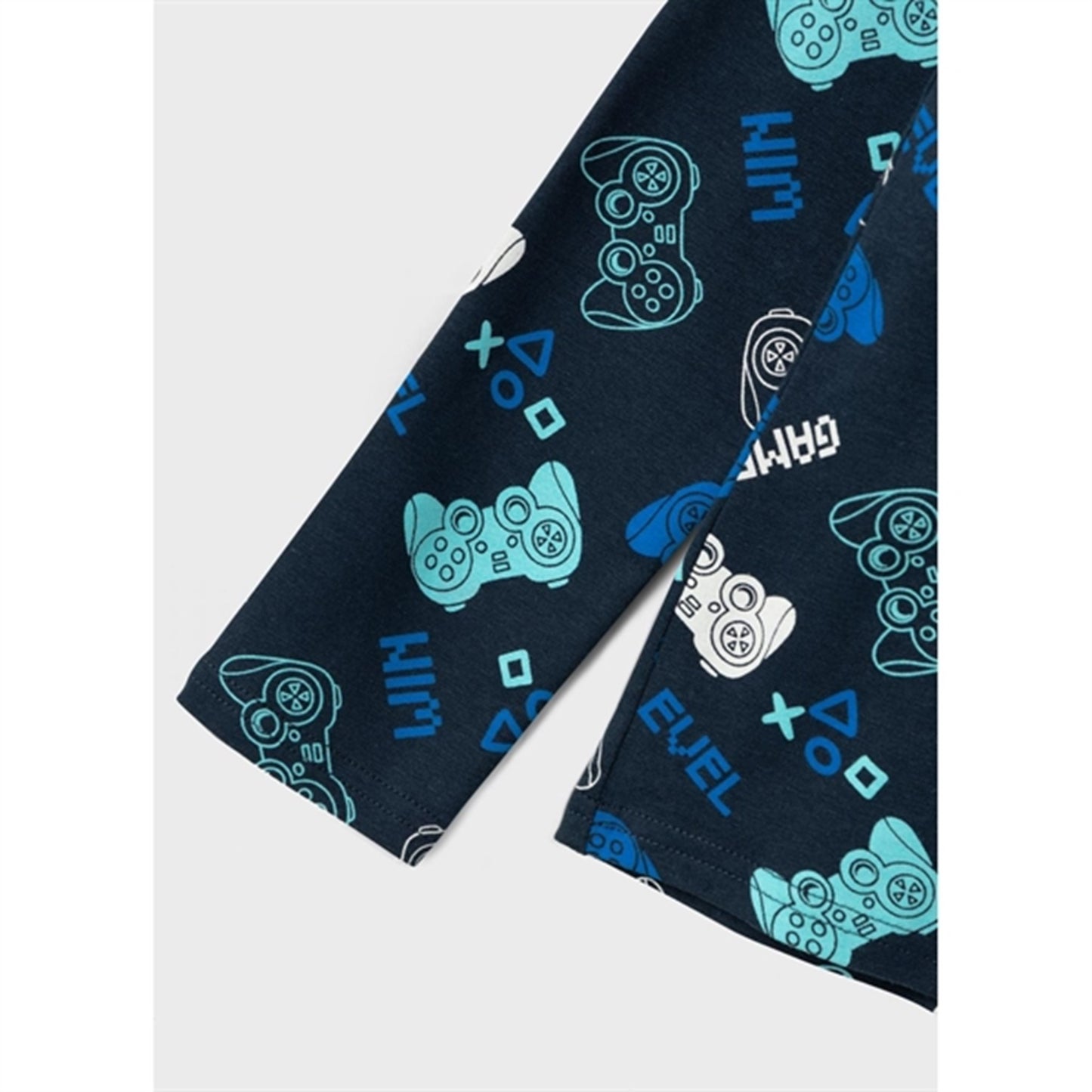 Name it Dark Sapphire Gamer Nightset Noos