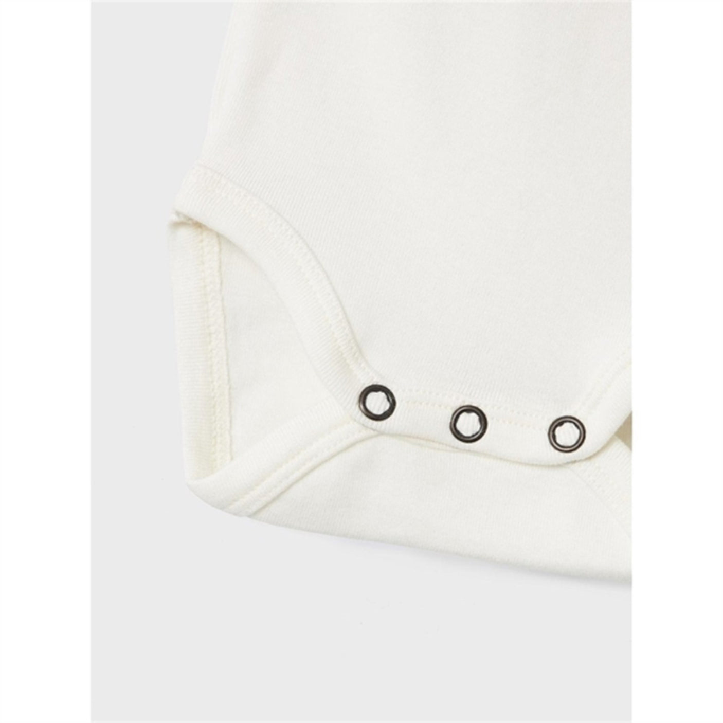 Lil'Atelier Coconut Milk Fundo Slim Body