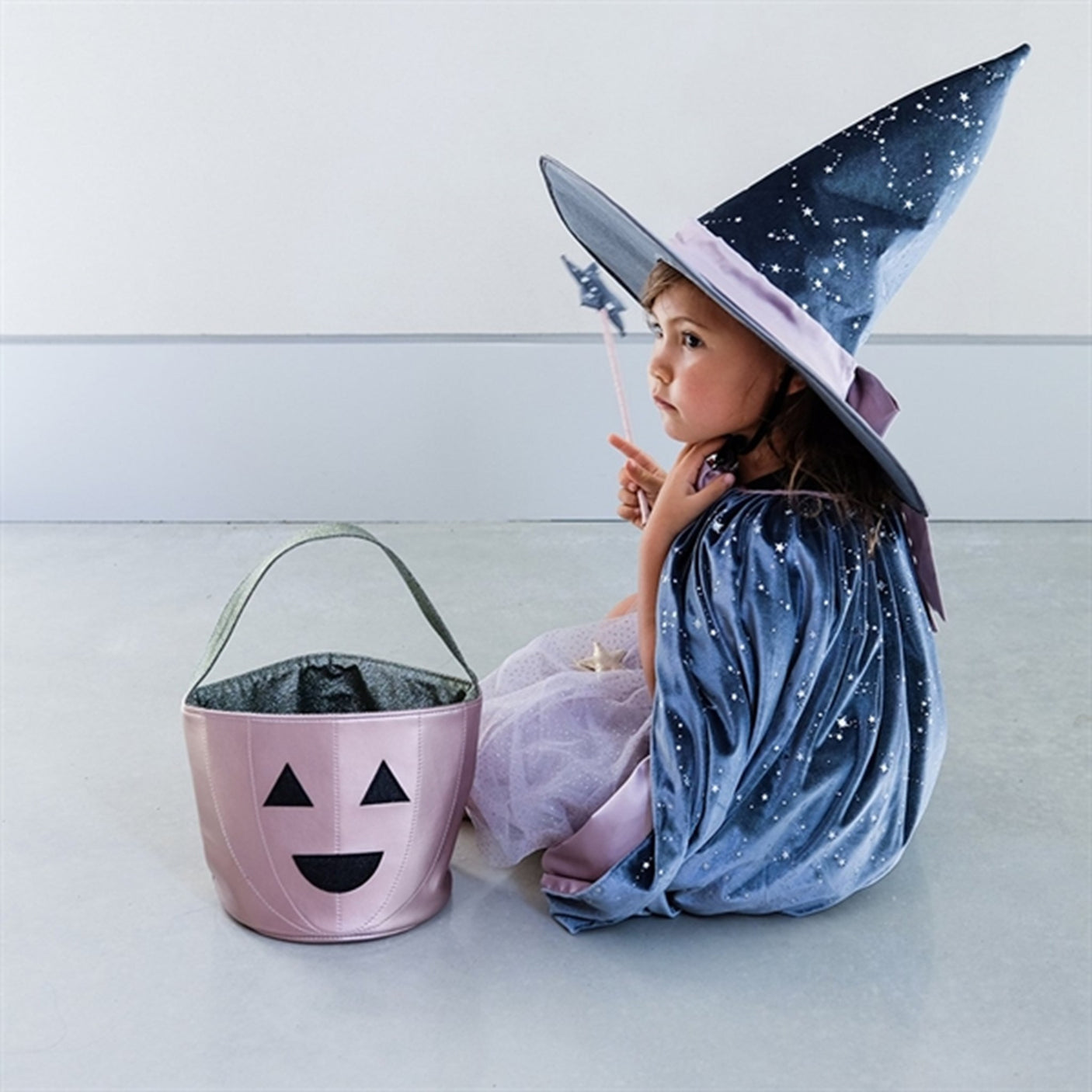 Mimi & Lula Witch Hat Beatrix Witch Halloween Grey