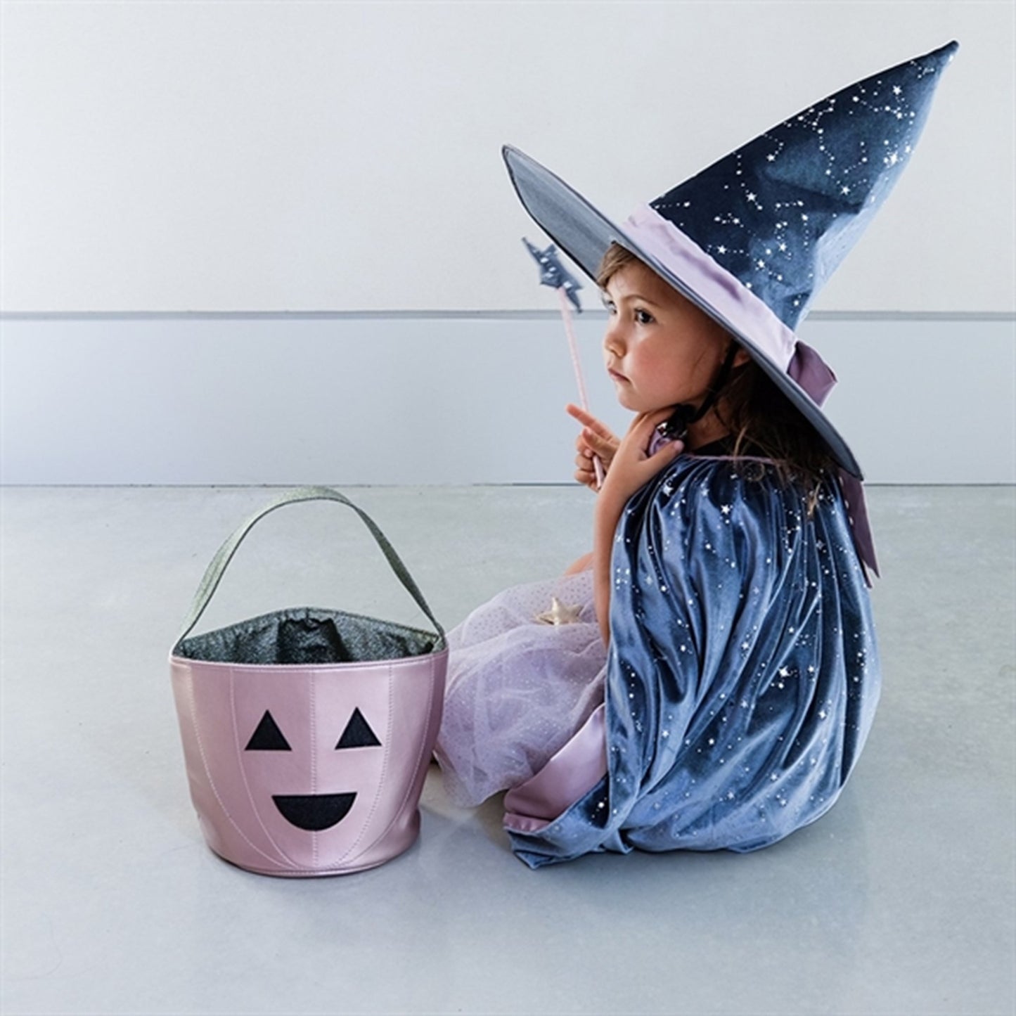 Mimi & Lula Witch Hat Beatrix Witch Halloween Grey