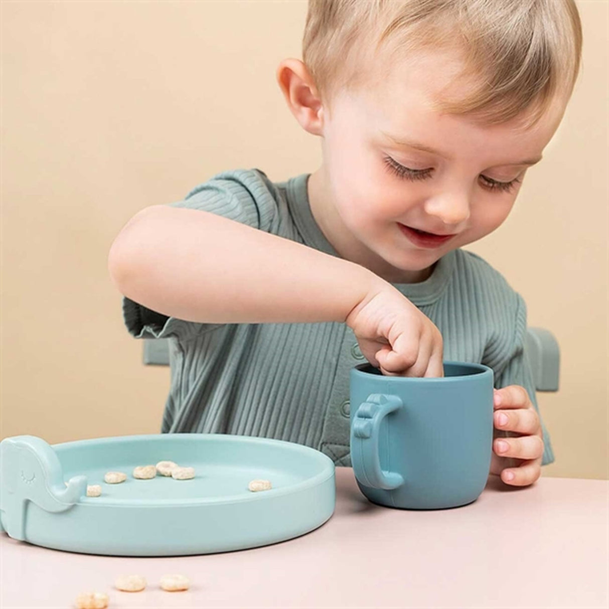 Done by Deer Peekaboo Dinner Set Deer Friends Powder
