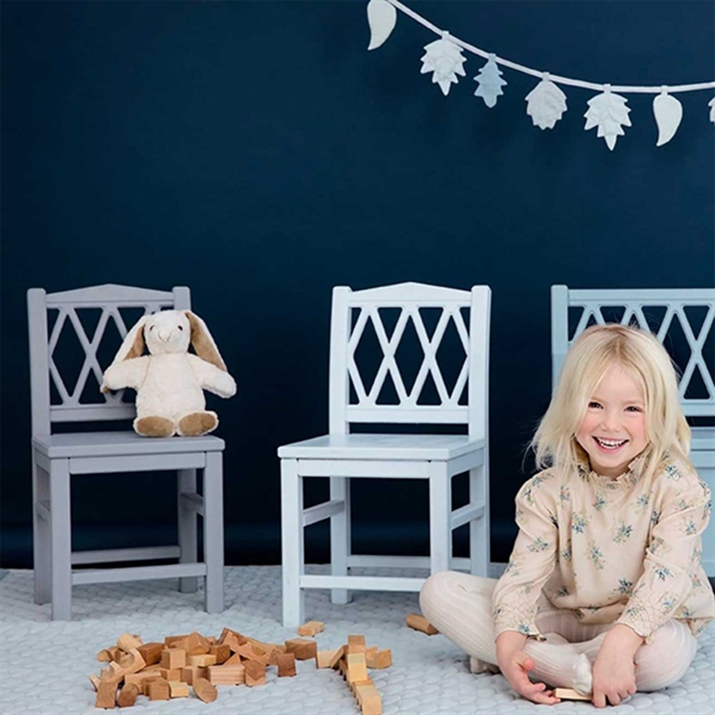 Cam Cam Copenhagen Harlequin Kids Chair Classic Grey 2