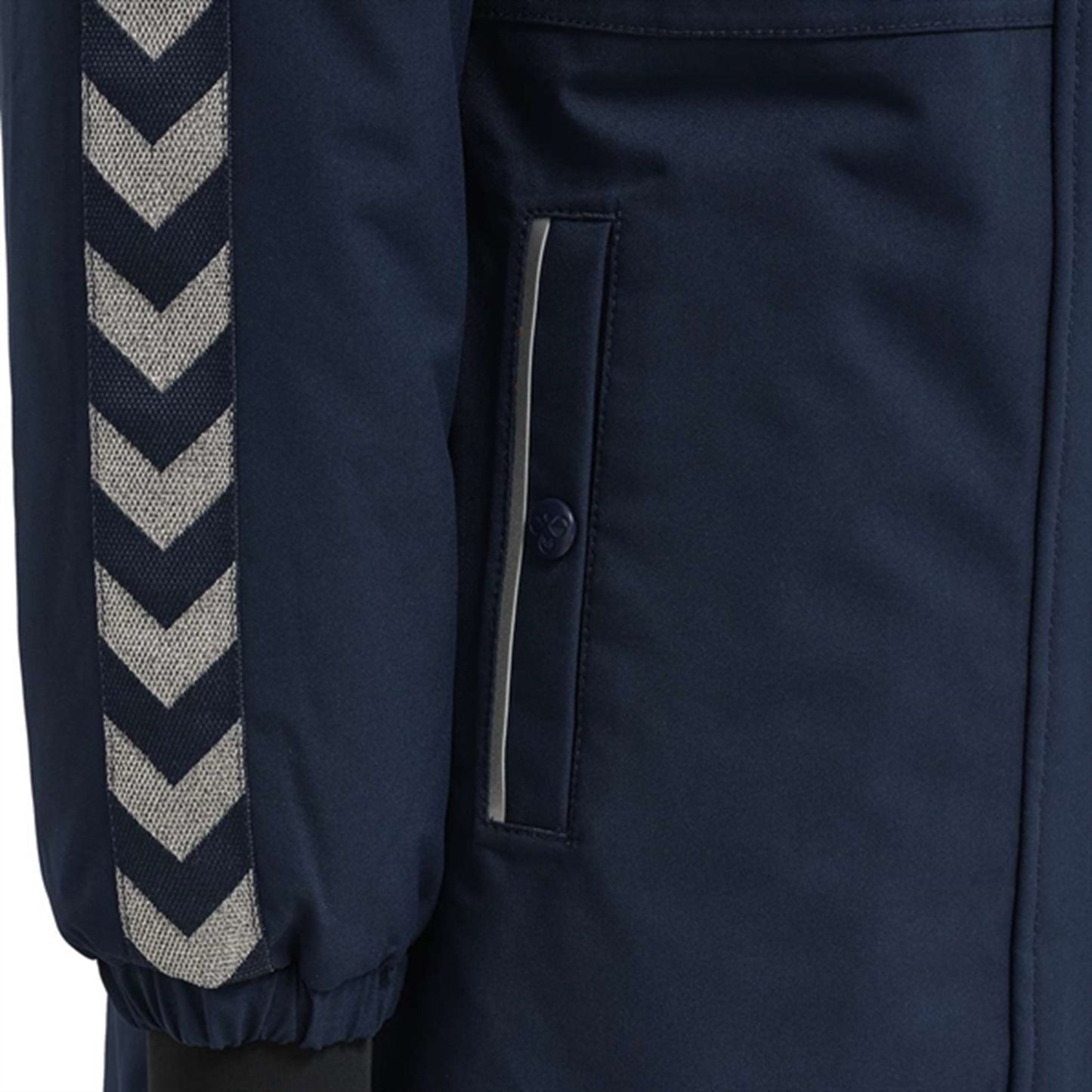 Hummel Leaf Winter Jacket Tex Black Iris 3