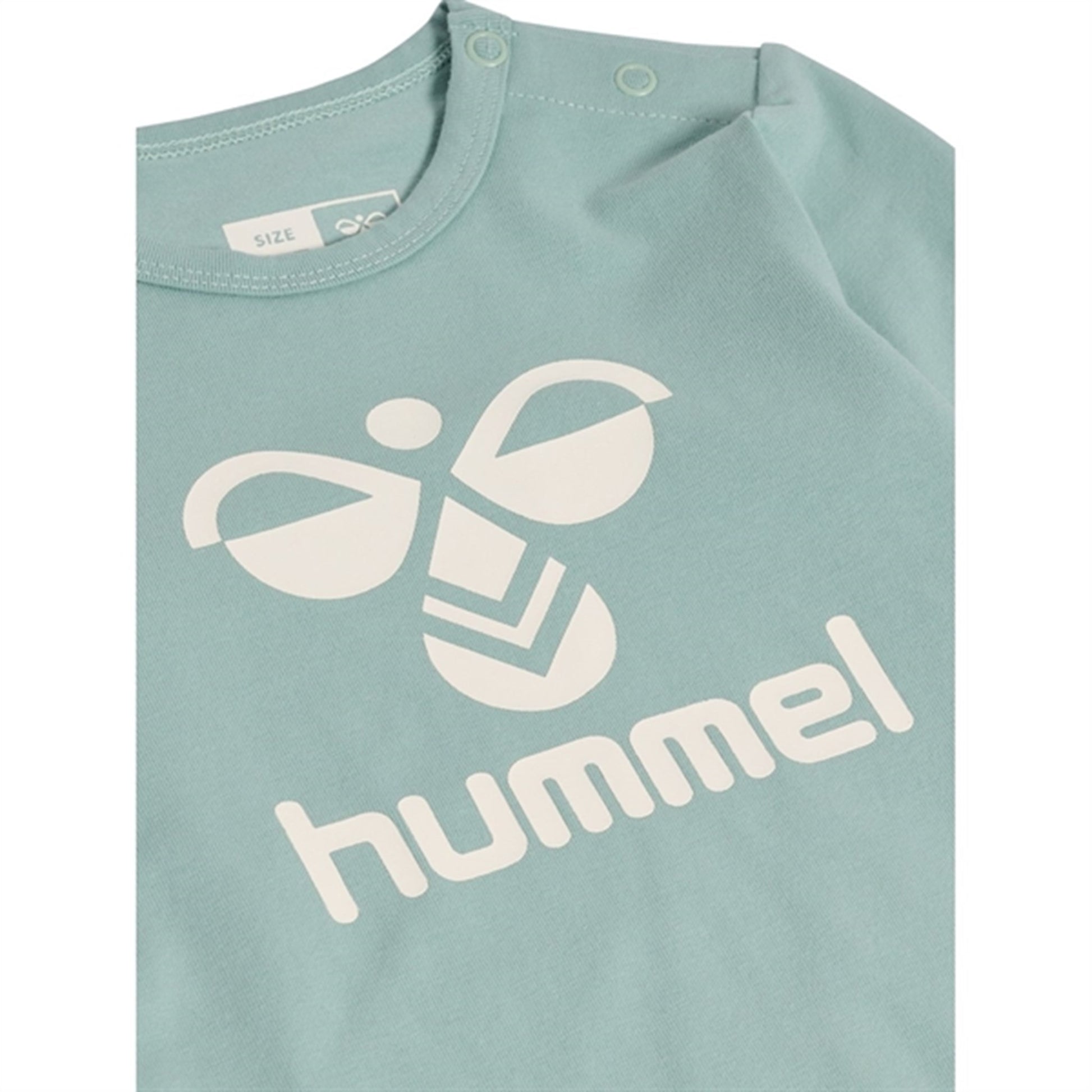 Hummel Blue Surf Flips Body