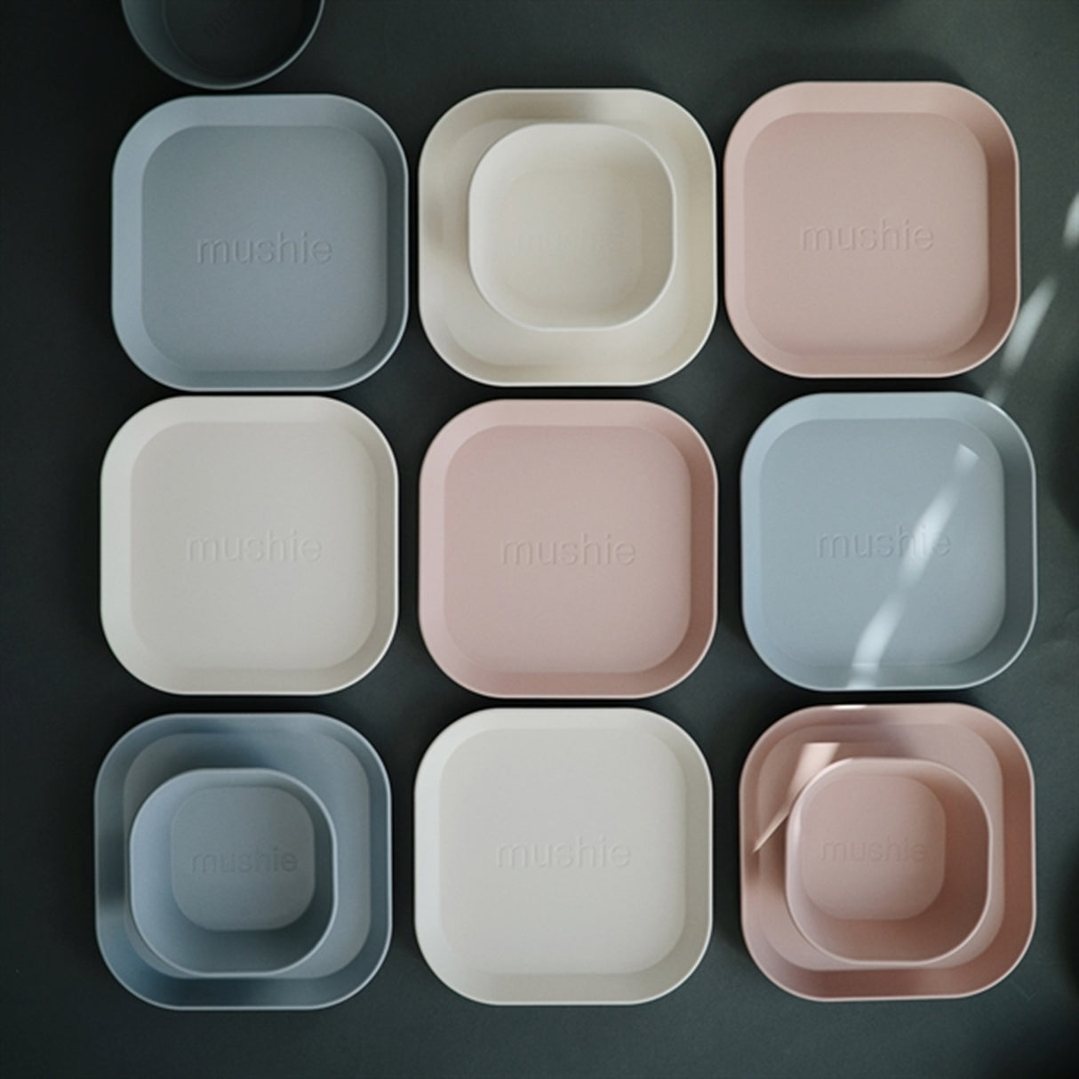 Mushie Plate Square Cloud