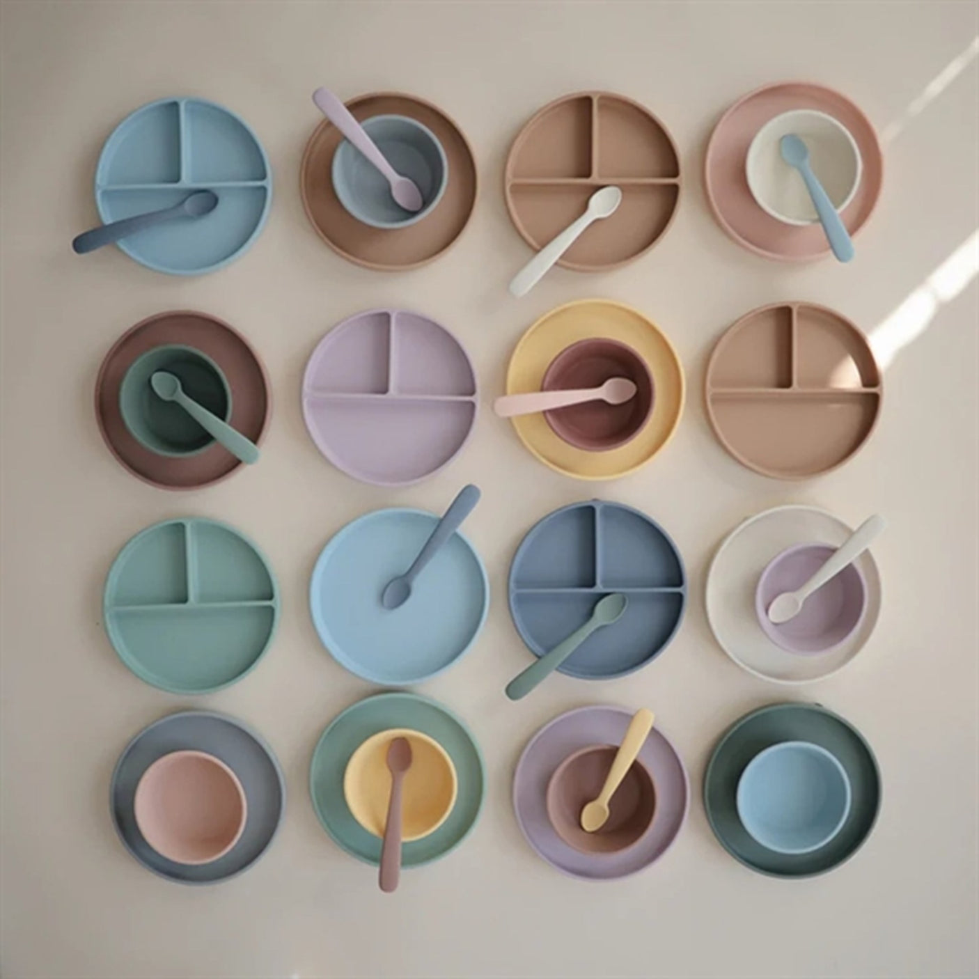 Mushie Silicone Plate Stone