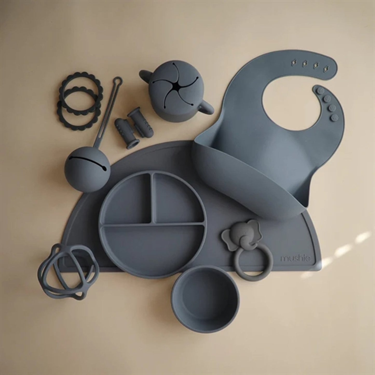 Mushie Silicone Plate Tradewinds