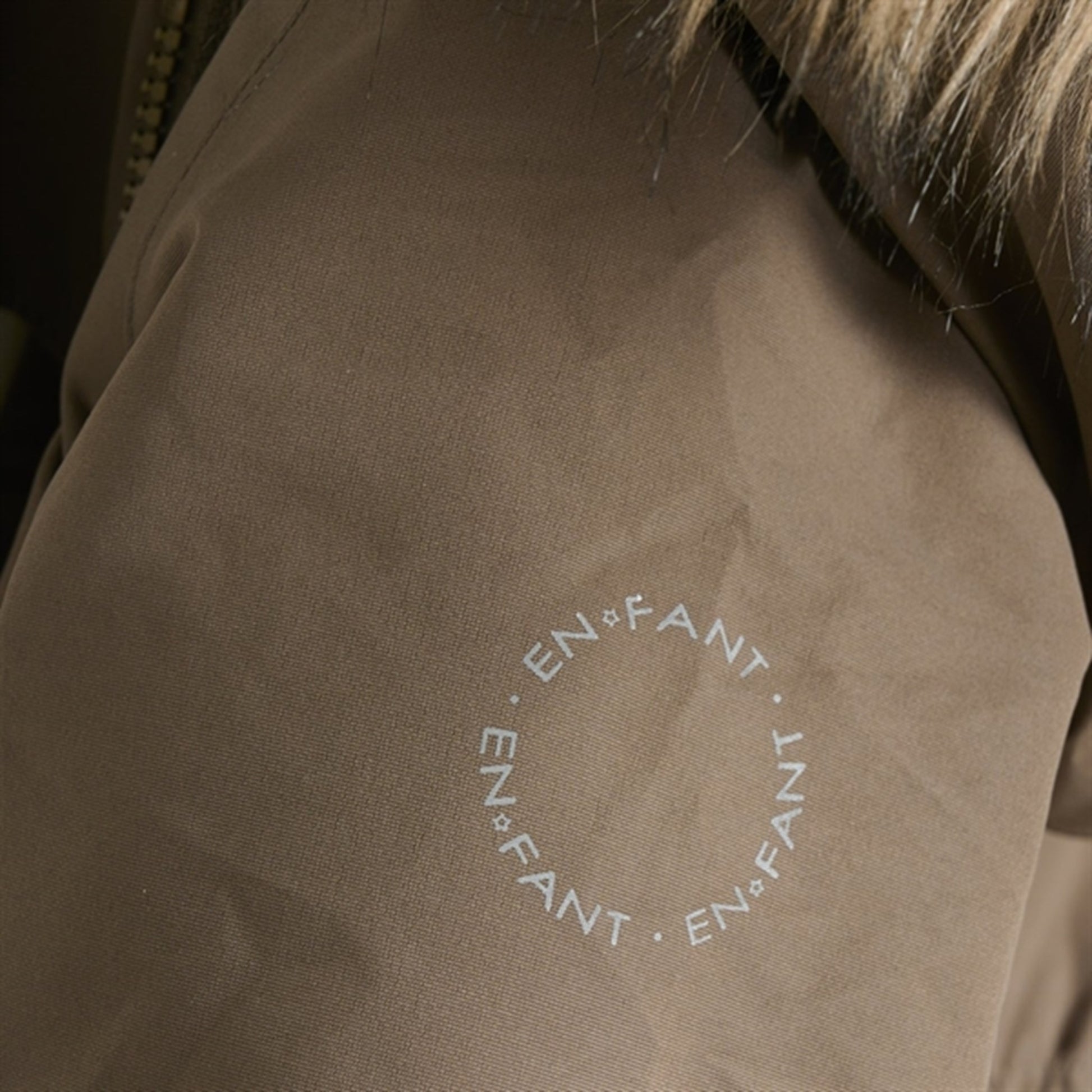 En Fant Snow Suit m. Faux Fur Chocolate Chip