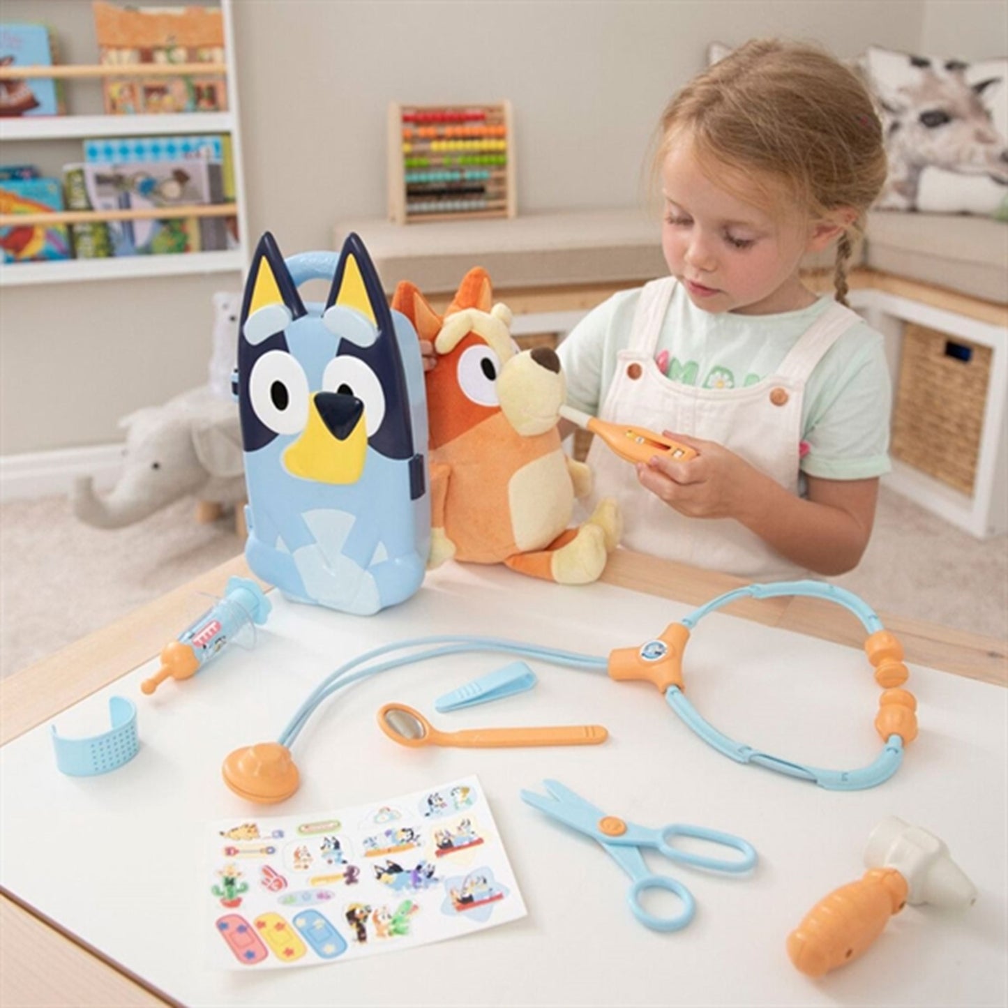 Bluey Bag w. Medical Equipment