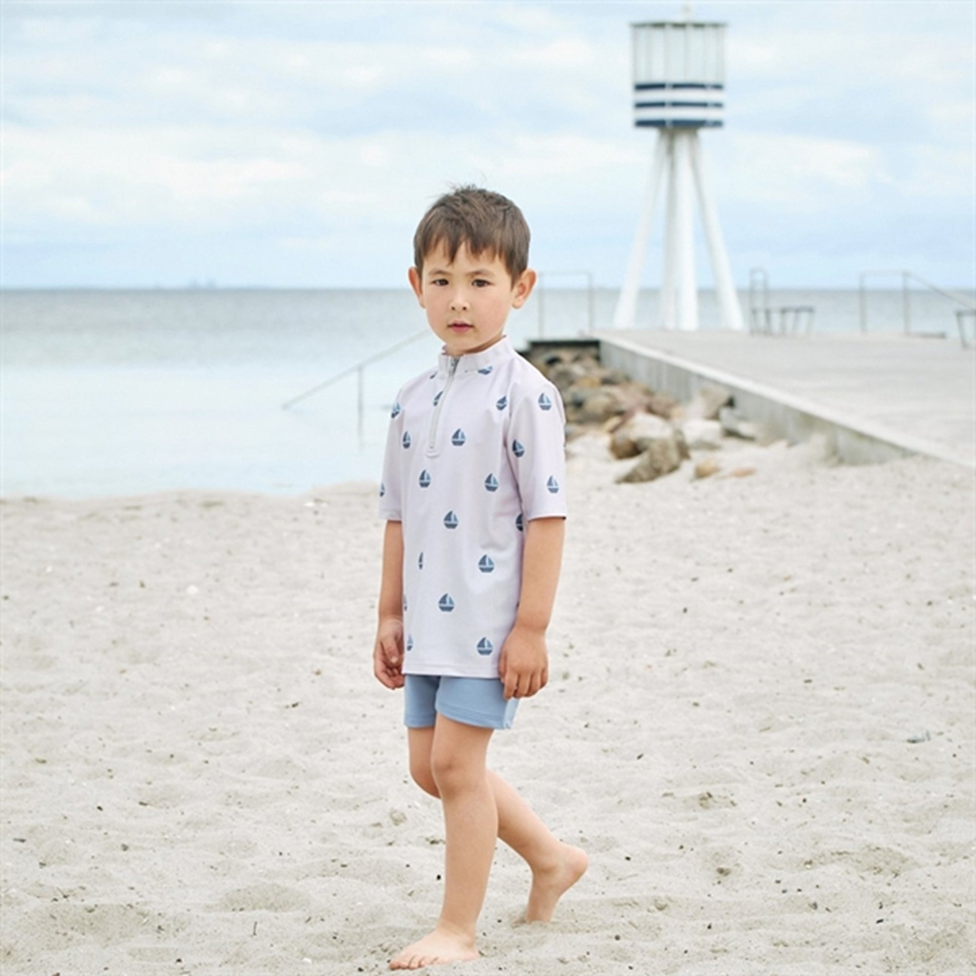 Petit Crabe Sand Boat Max Swim Shirt