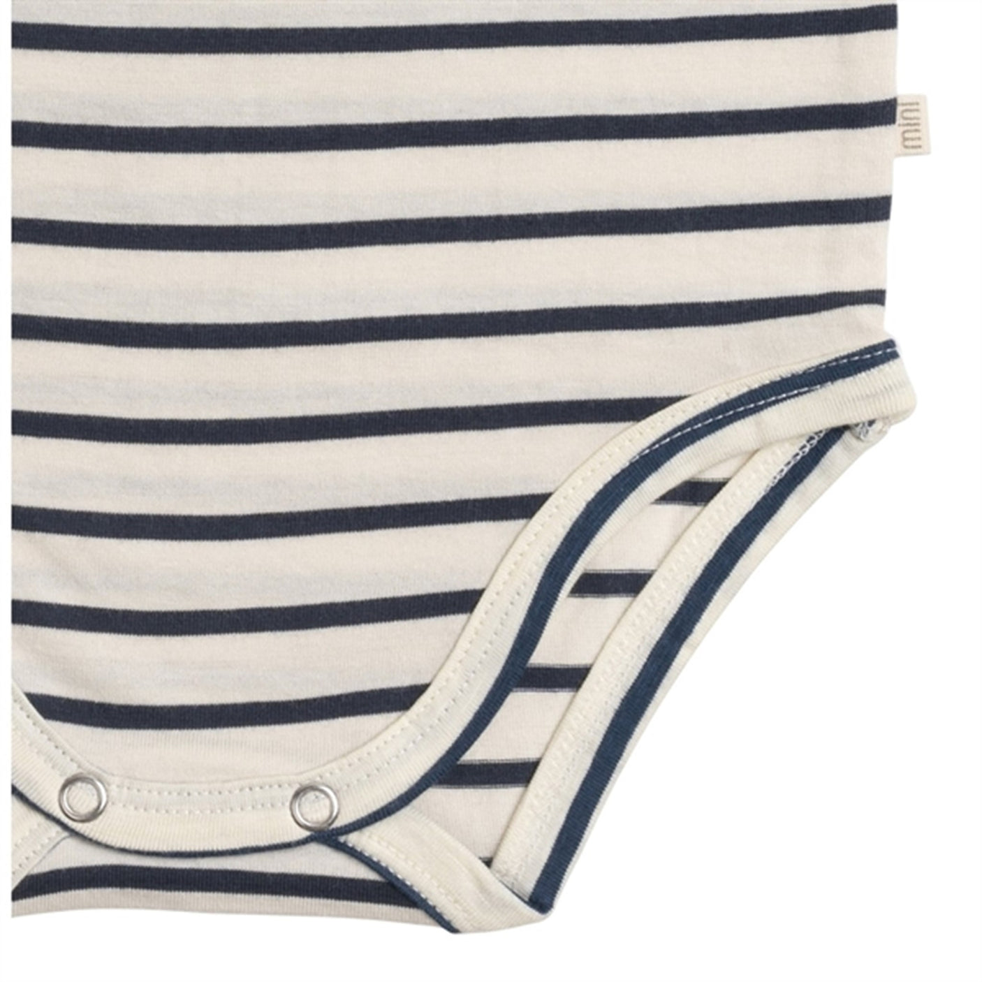 Minimalisma Nomas Body Sailor