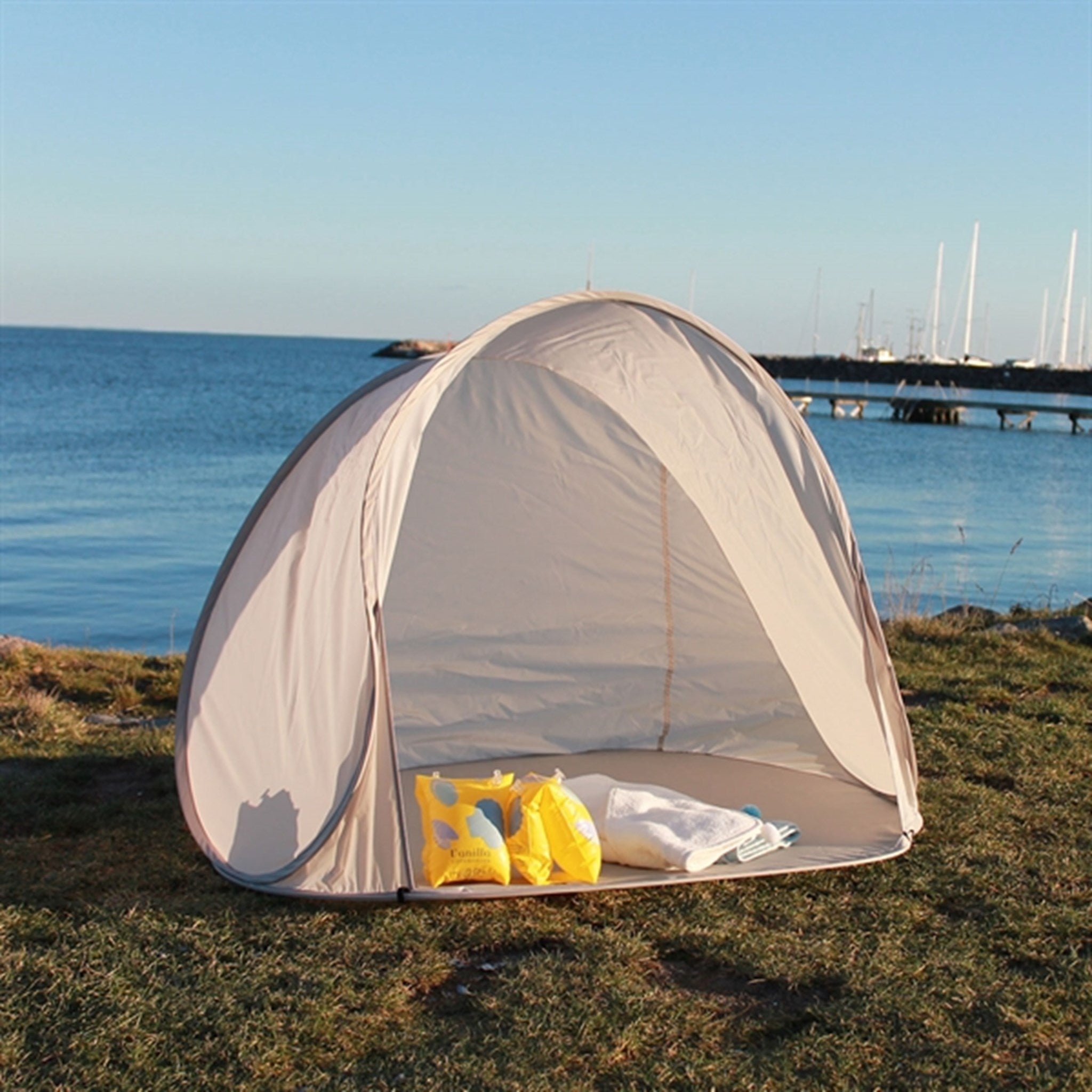 Vanilla COPENHAGEN Pop-up Tent UV50+ Oyster Grey 2