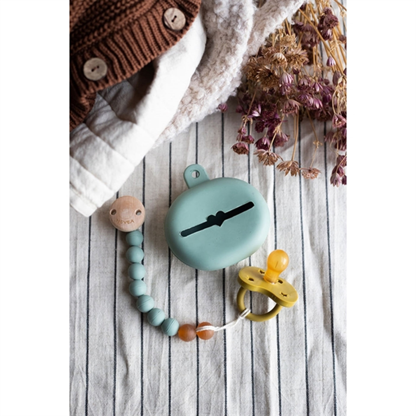 Hevea Pacifier Holder Moss Green