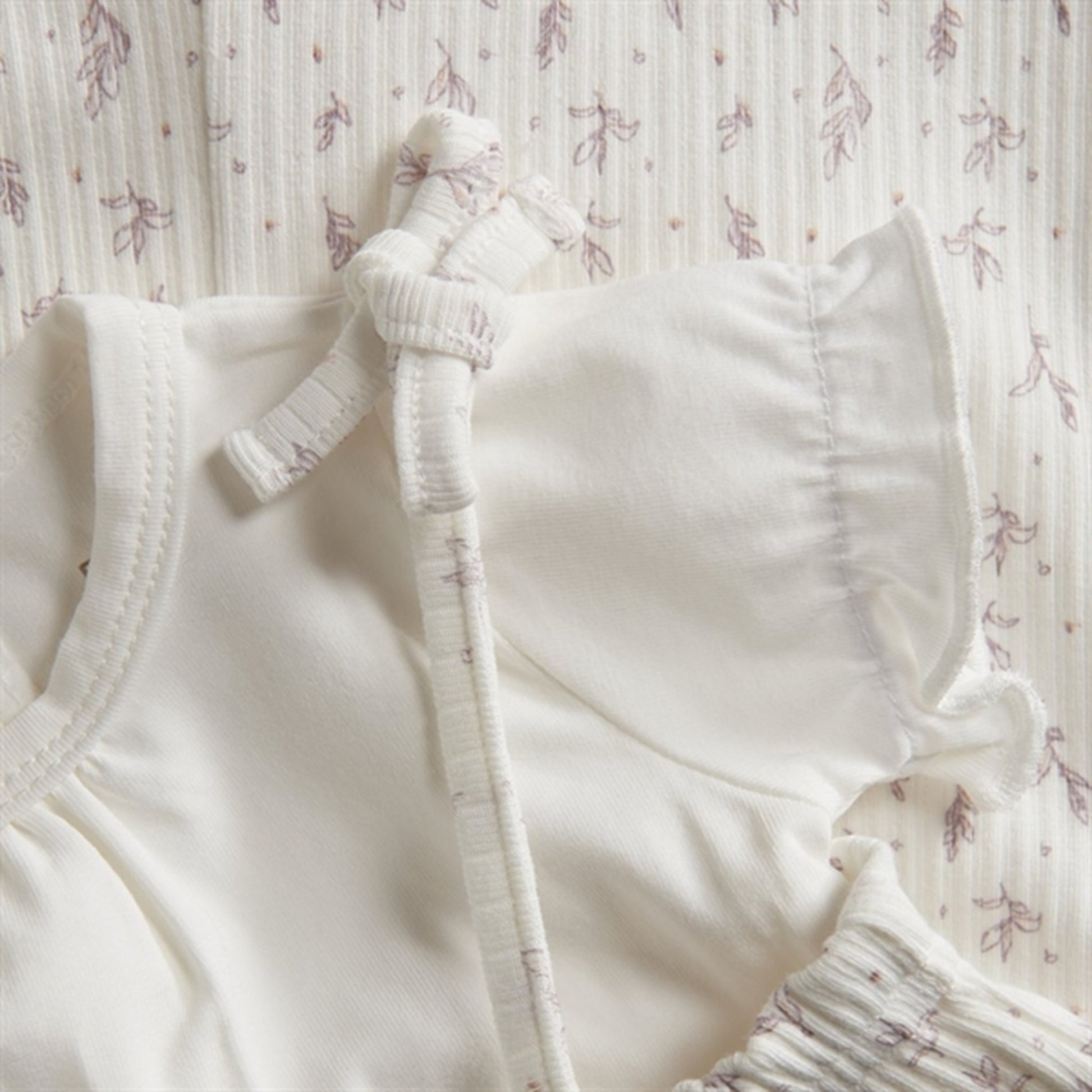 FIXONI Egret Body & Rib Romper