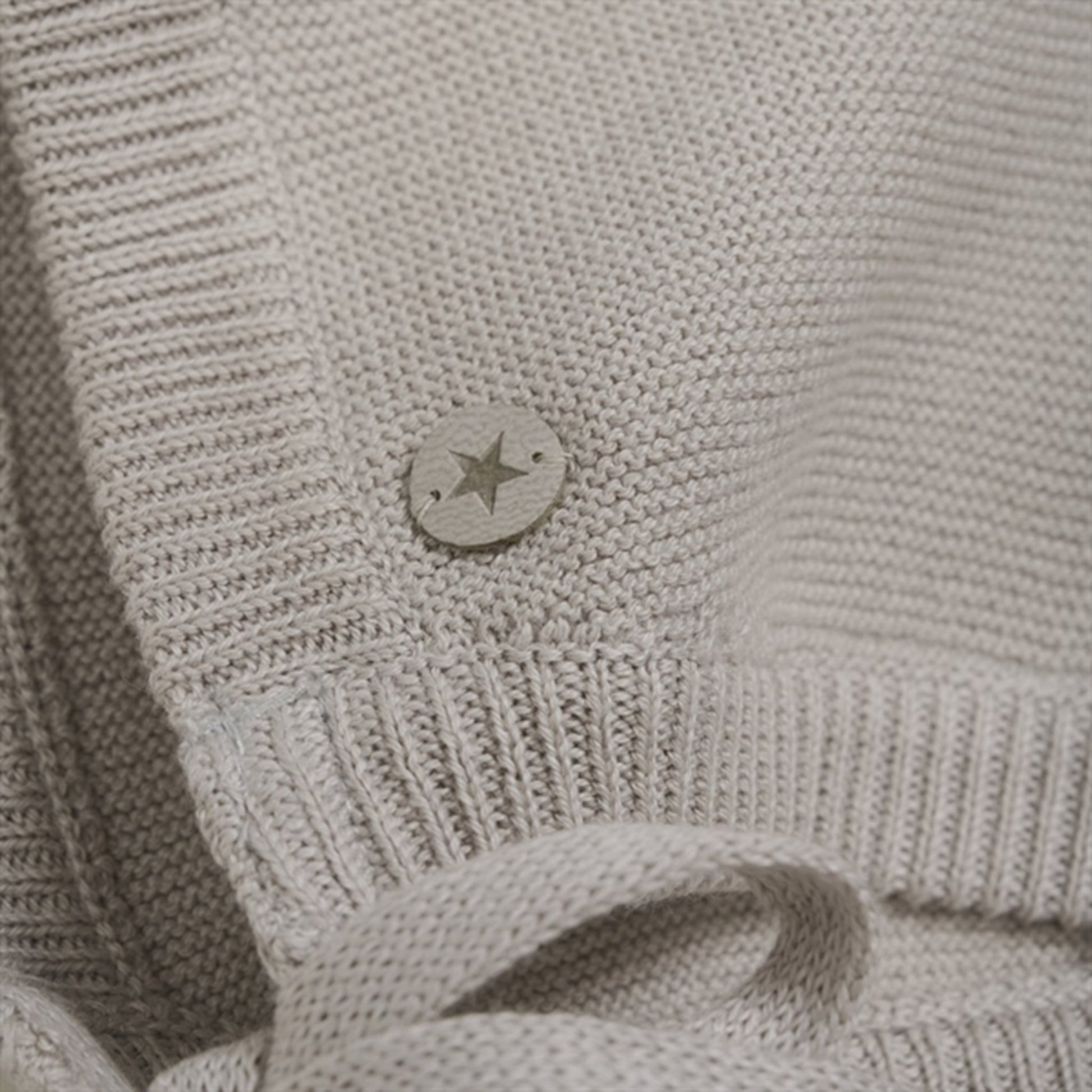 Huttelihut Knit Peyote Baby Helmet