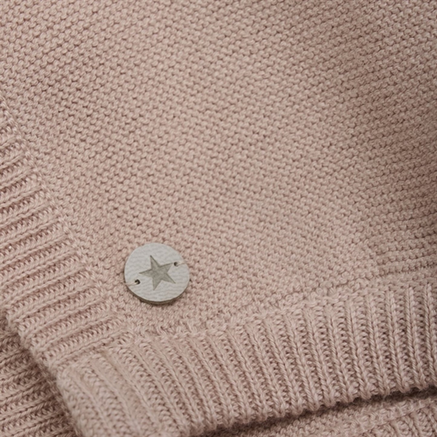 Huttelihut Knit Mahogany Rose Baby Helmet